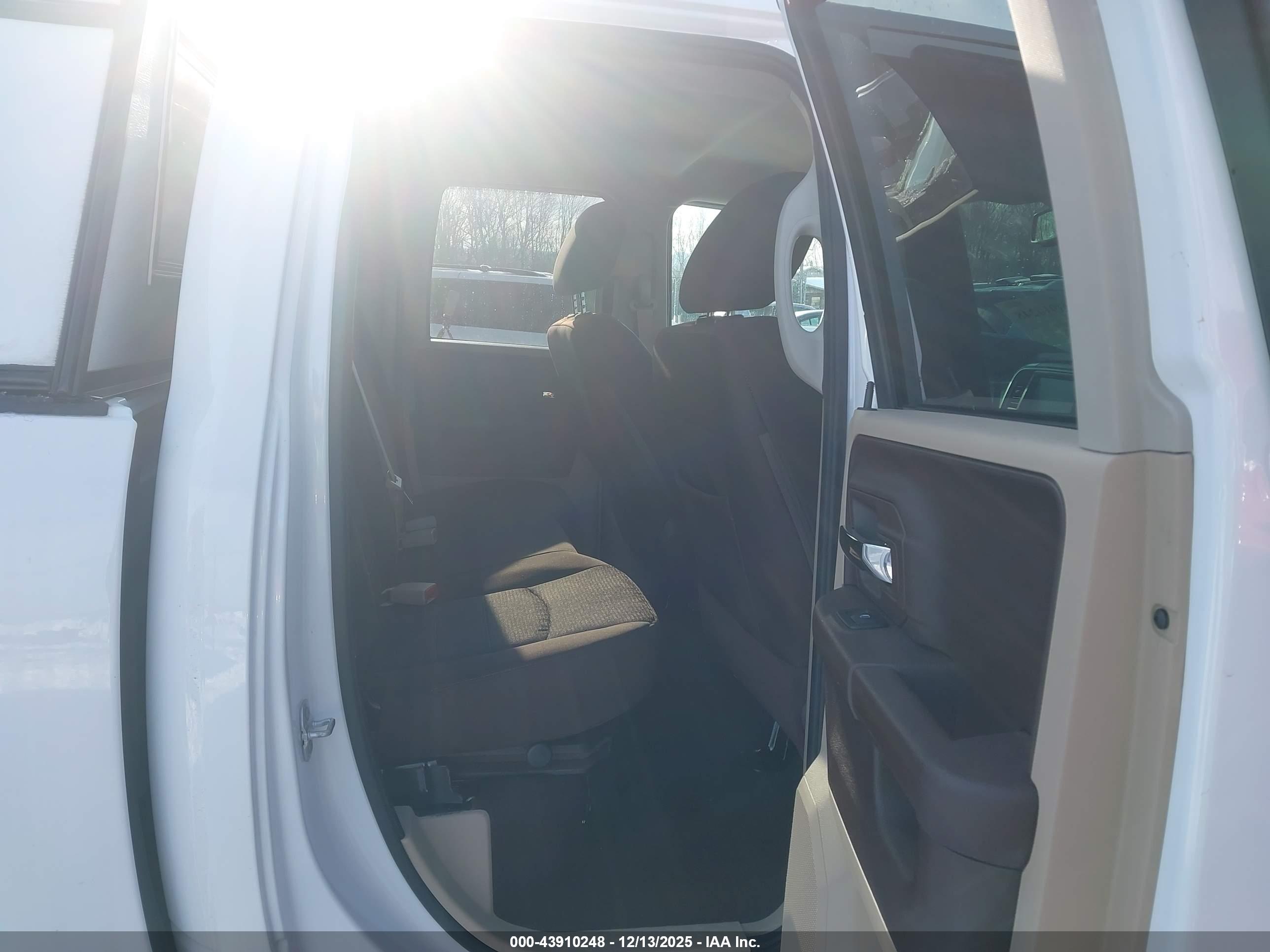 RAM 1500 image 8