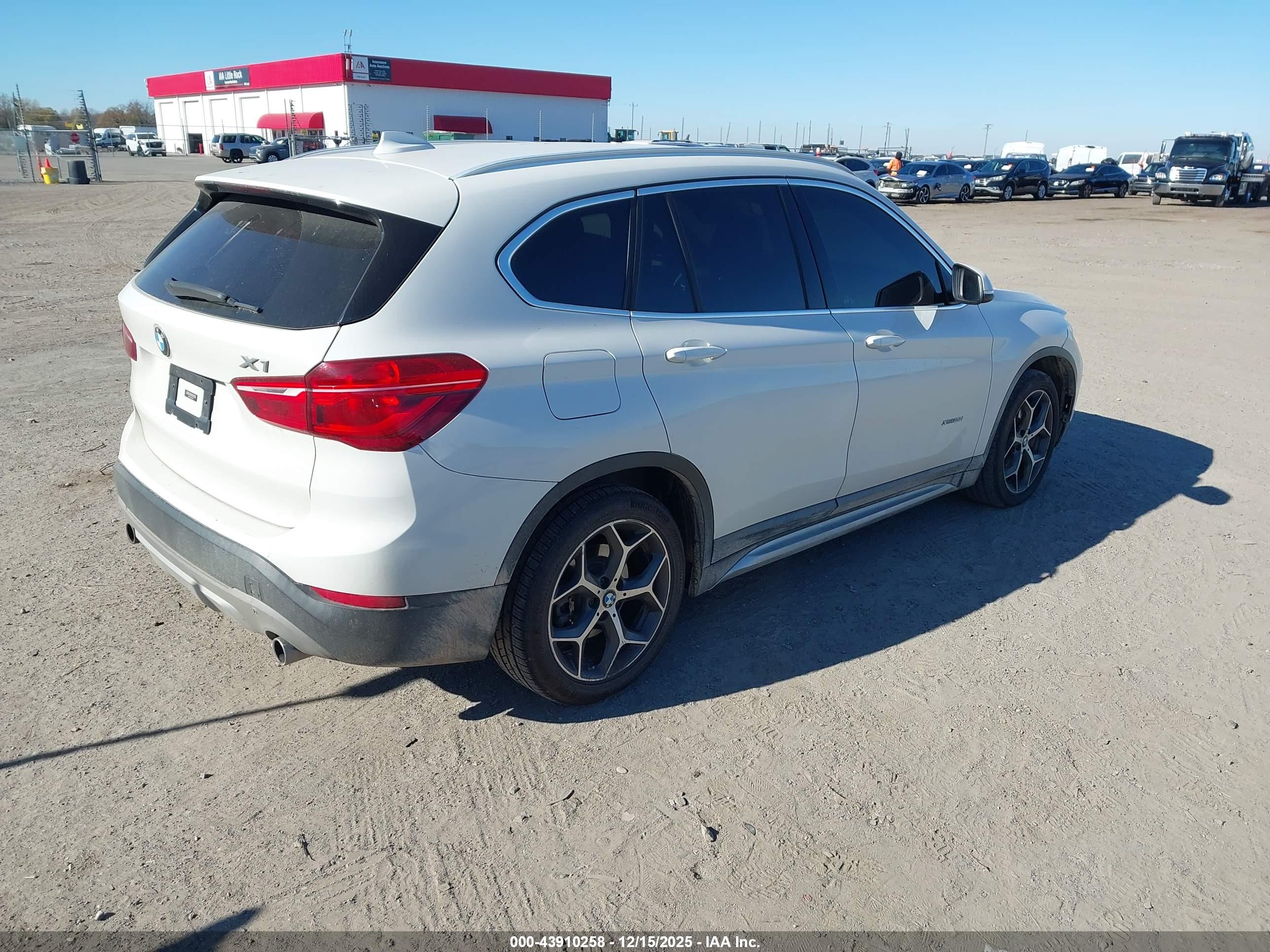 BMW X1 image 4