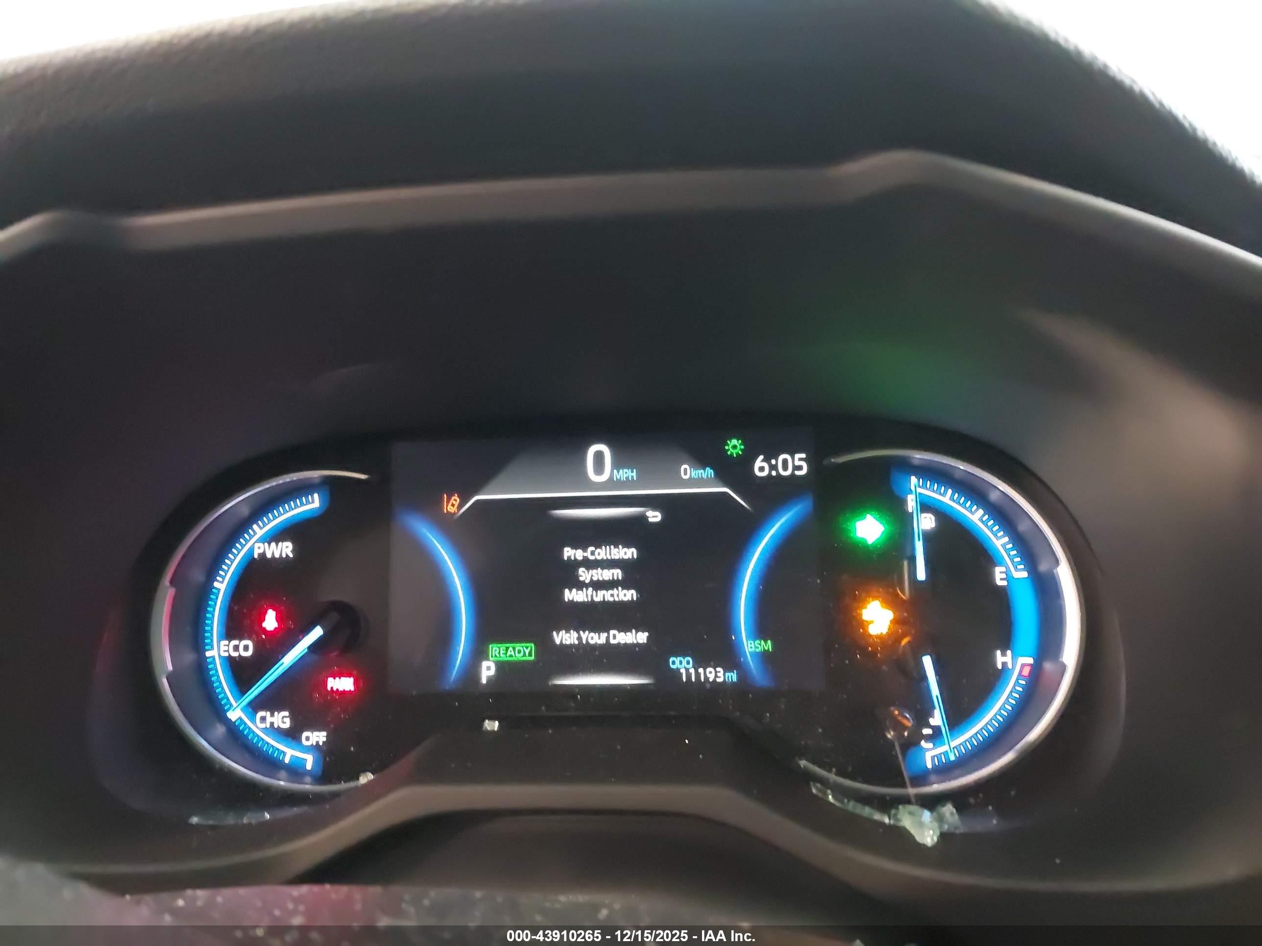 TOYOTA RAV4 image 7