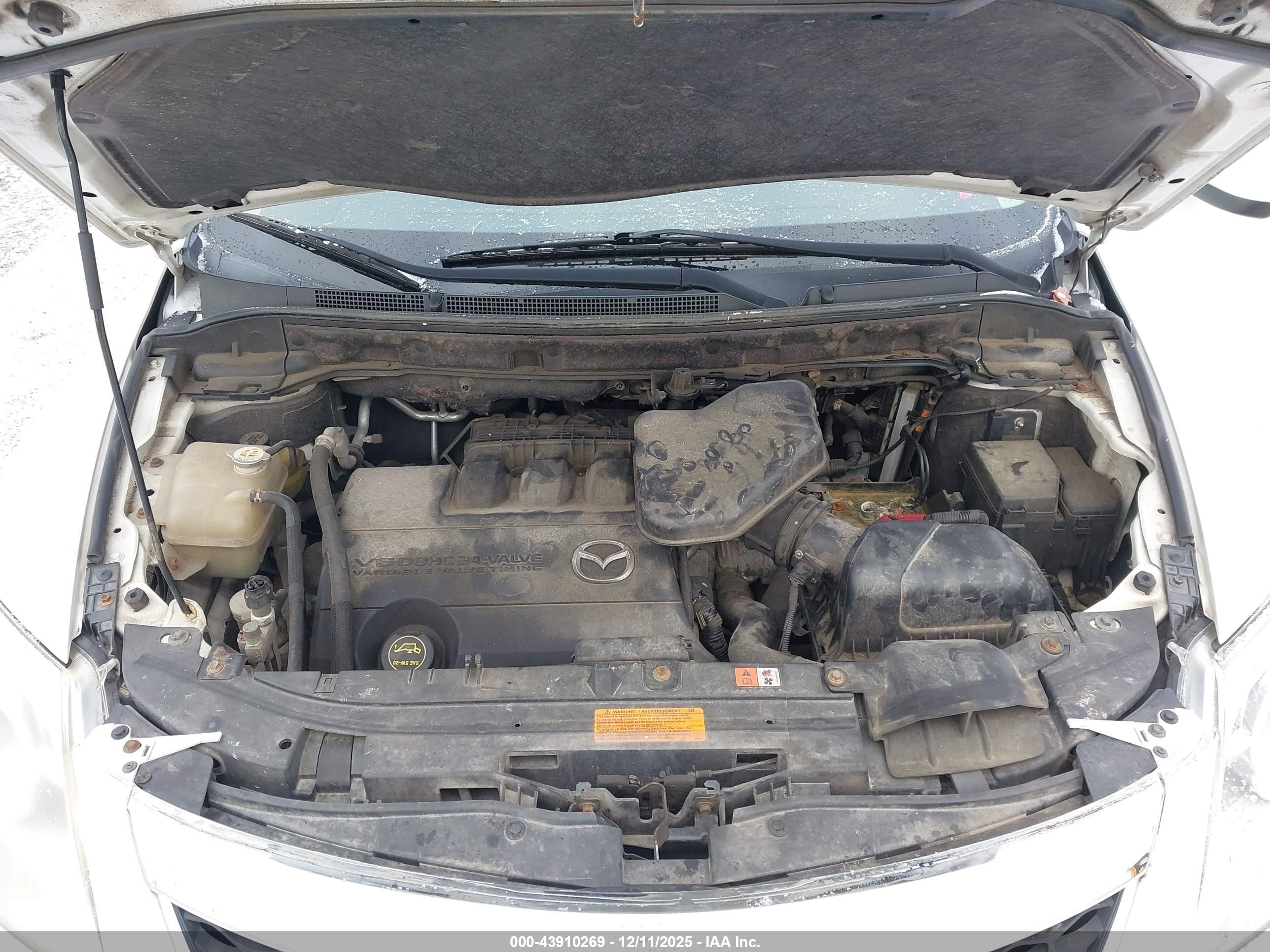 MAZDA CX-9 image 10