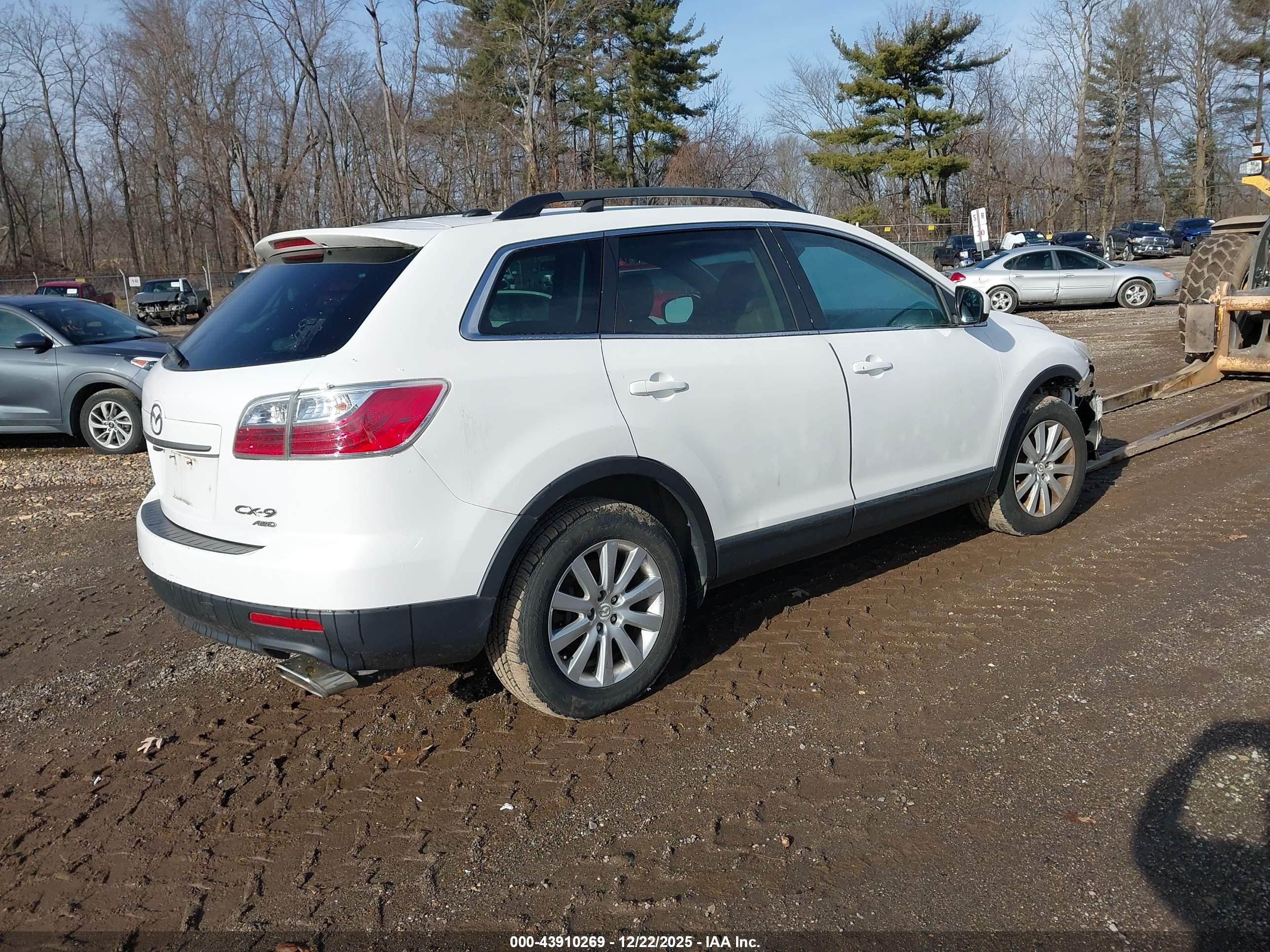 MAZDA CX-9 image 4