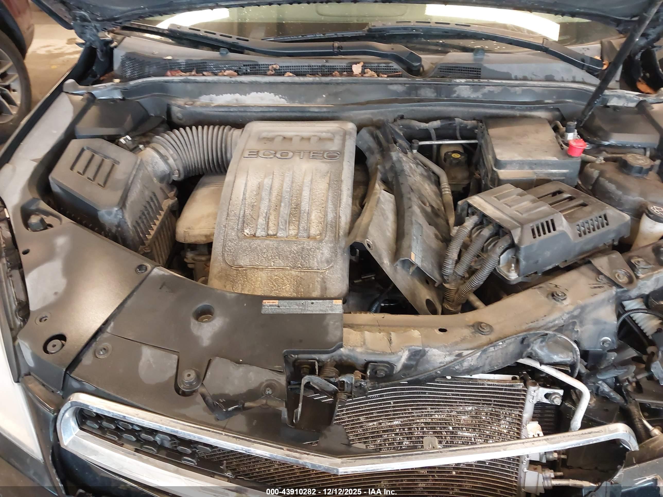 CHEVROLET EQUINOX image 10