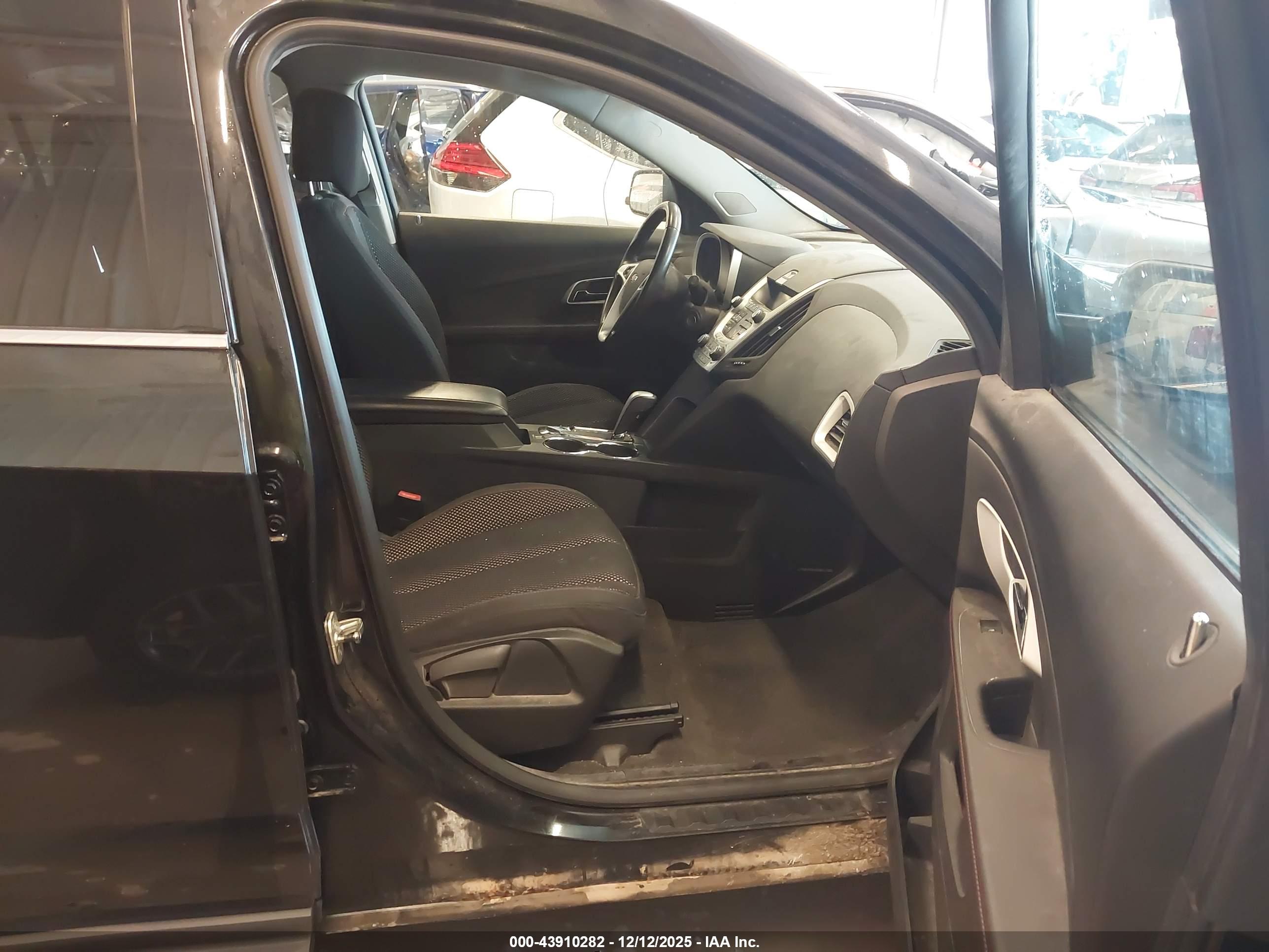 CHEVROLET EQUINOX image 5