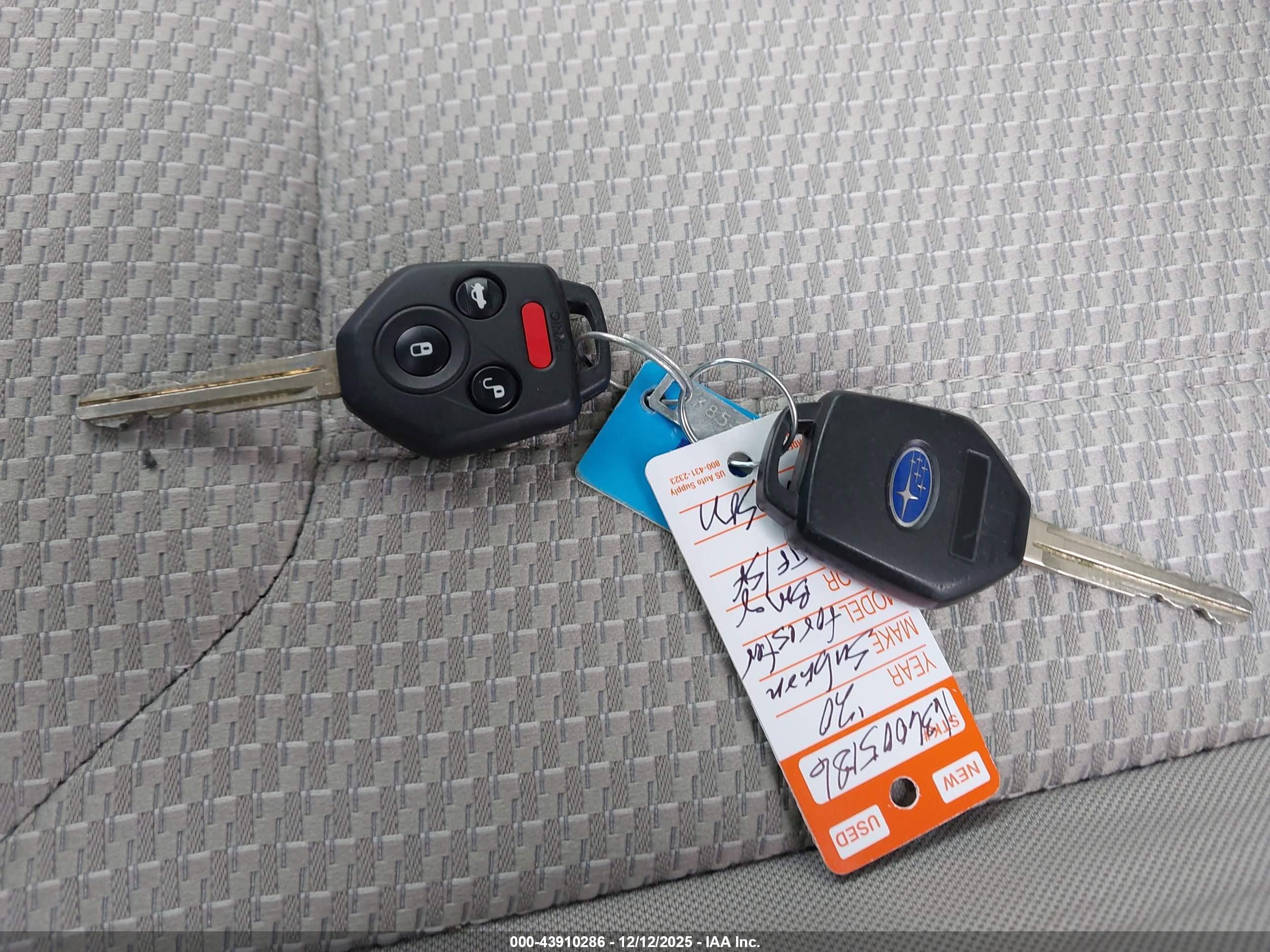 SUBARU FORESTER image 11