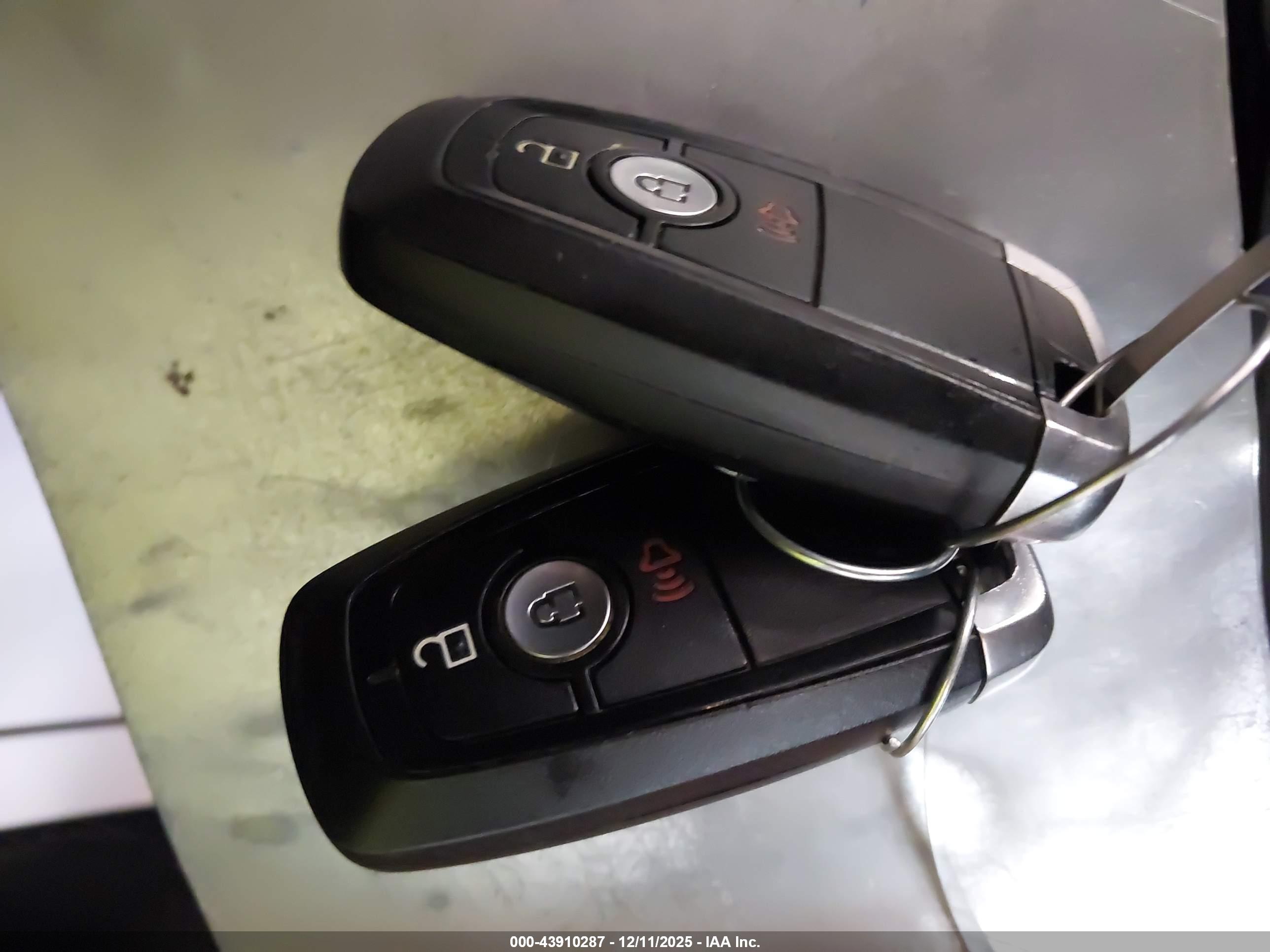 FORD ECOSPORT image 11