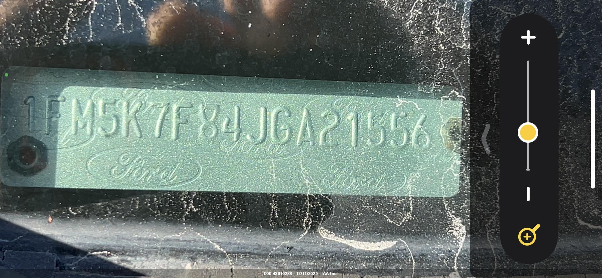 FORD EXPLORER image 9