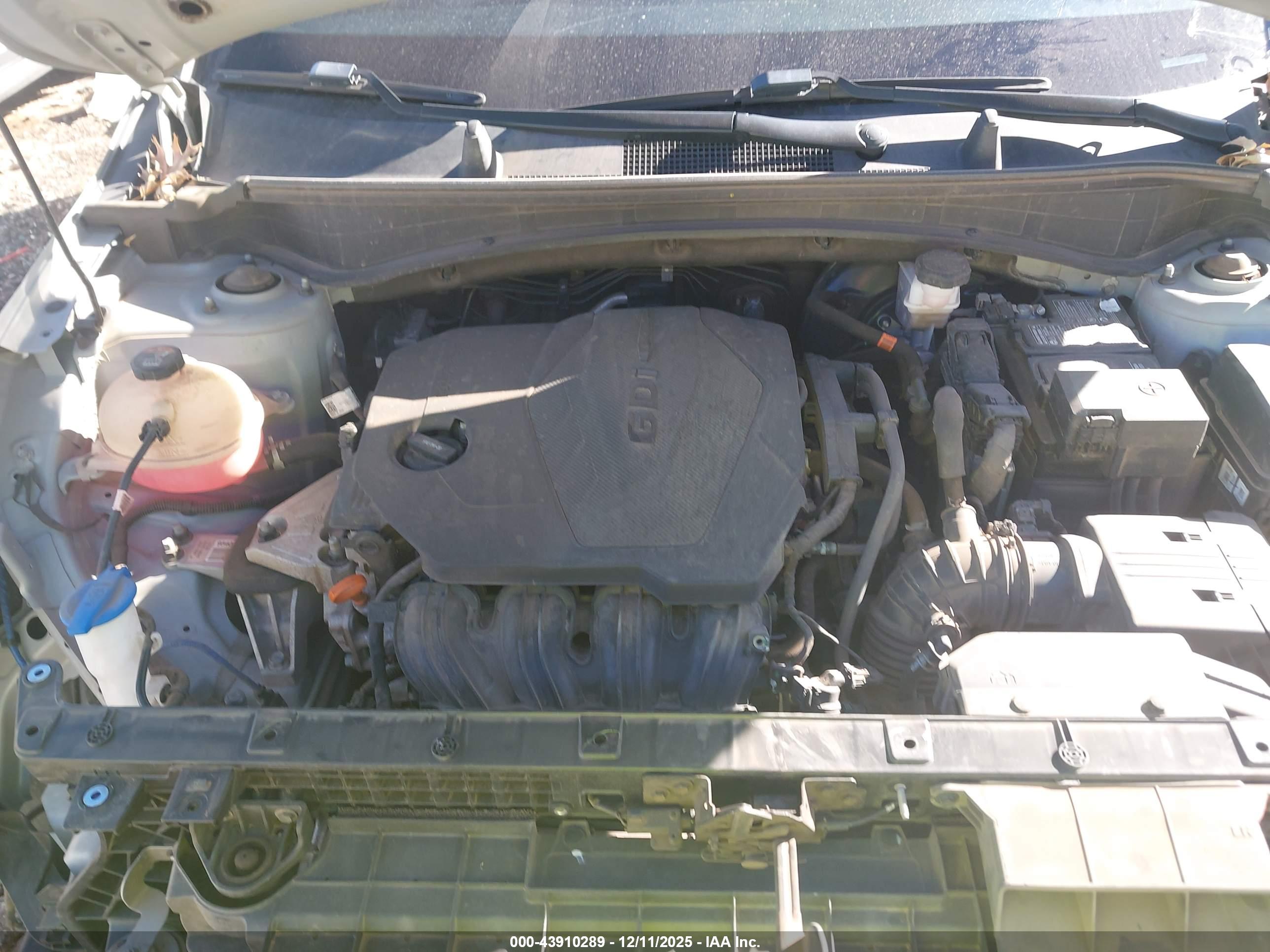 KIA SPORTAGE image 10