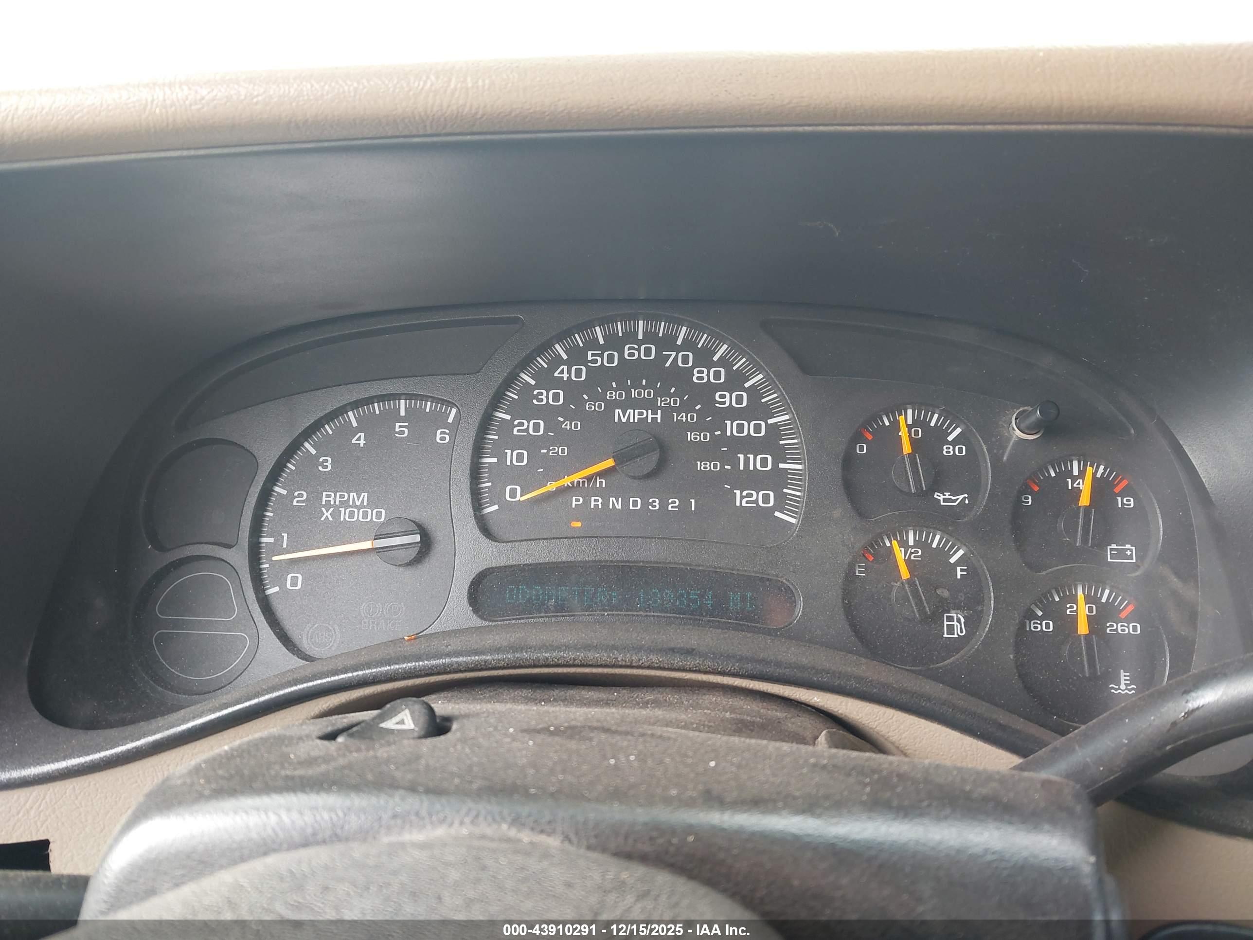 GMC SIERRA image 7