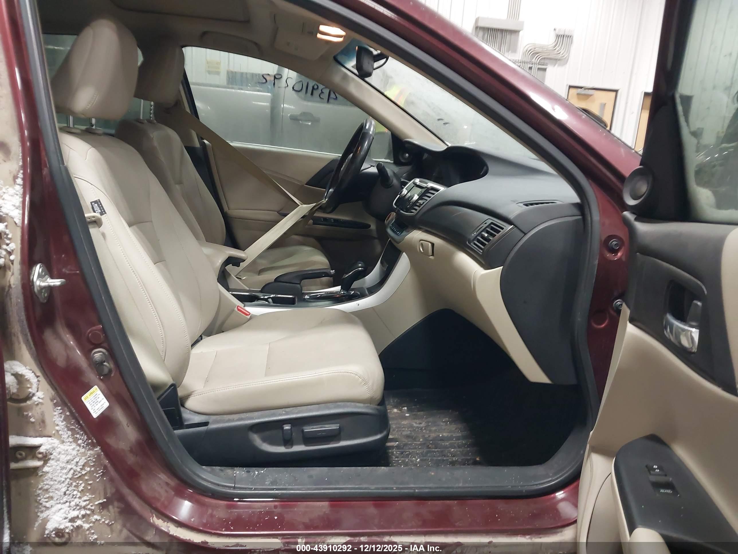 HONDA ACCORD image 5