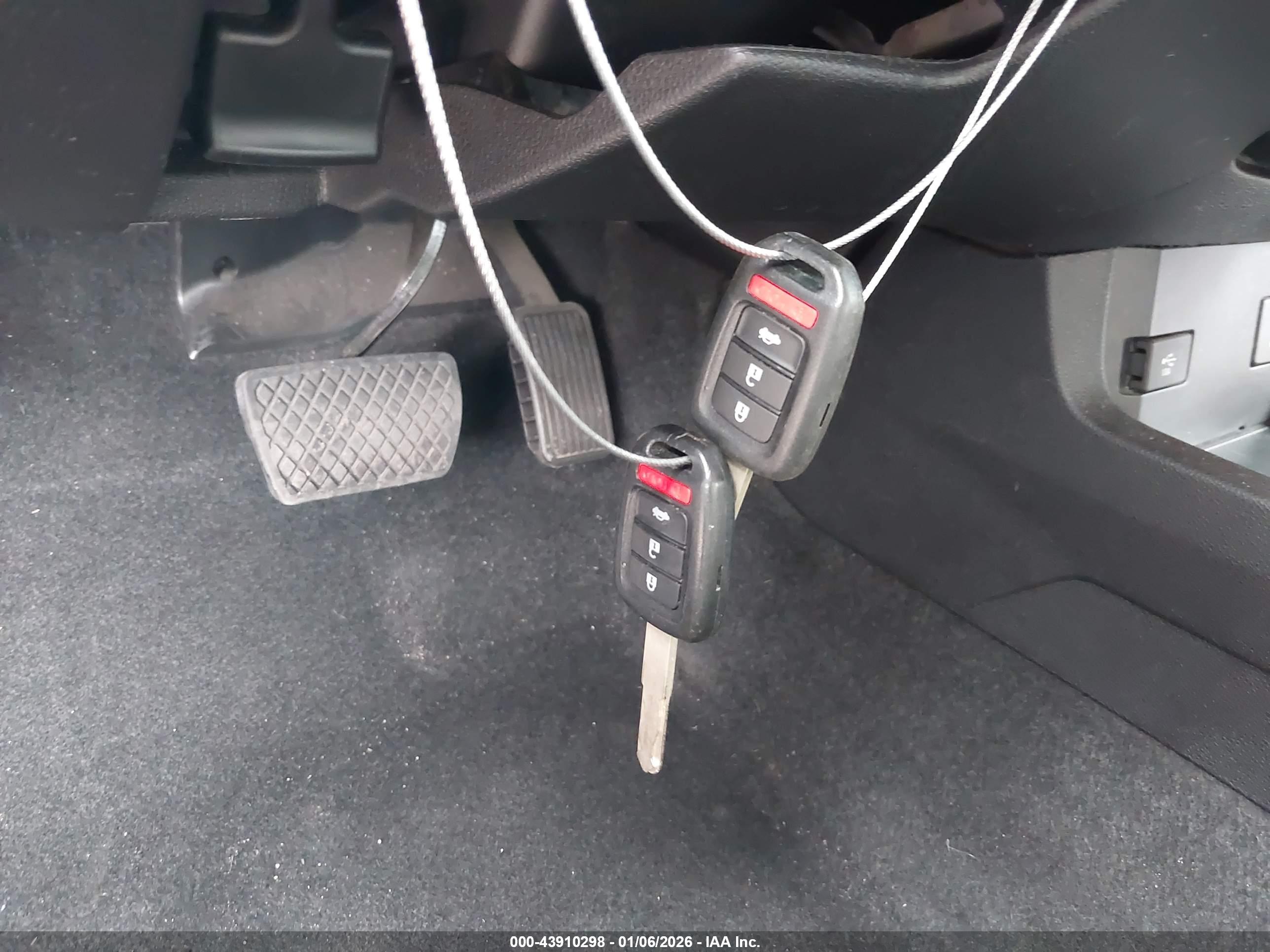 HONDA CIVIC image 11