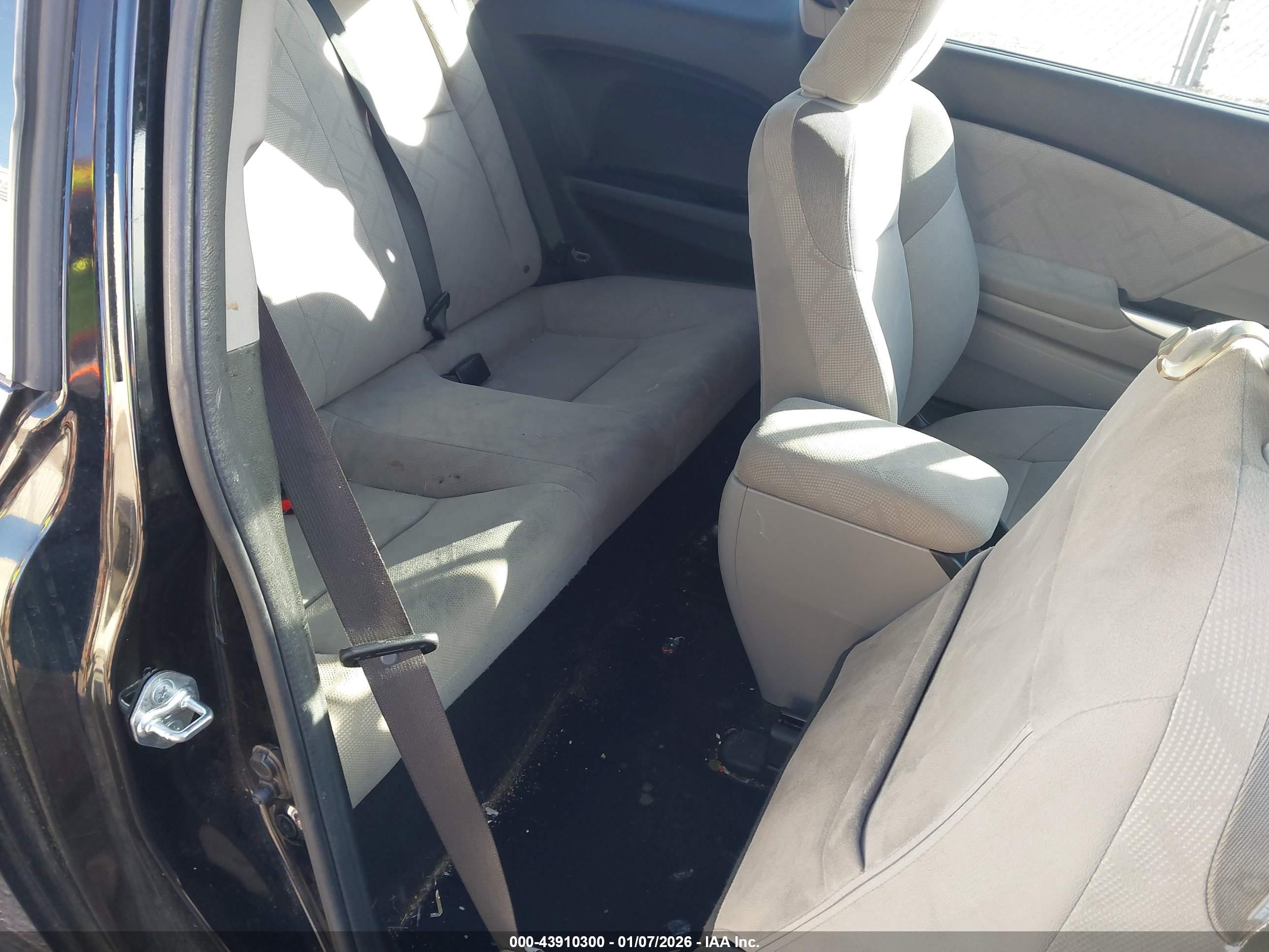 HONDA CIVIC image 8