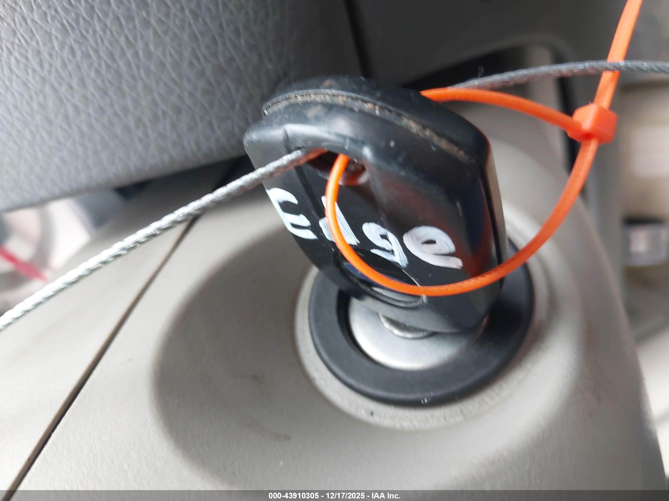 FORD EDGE image 11