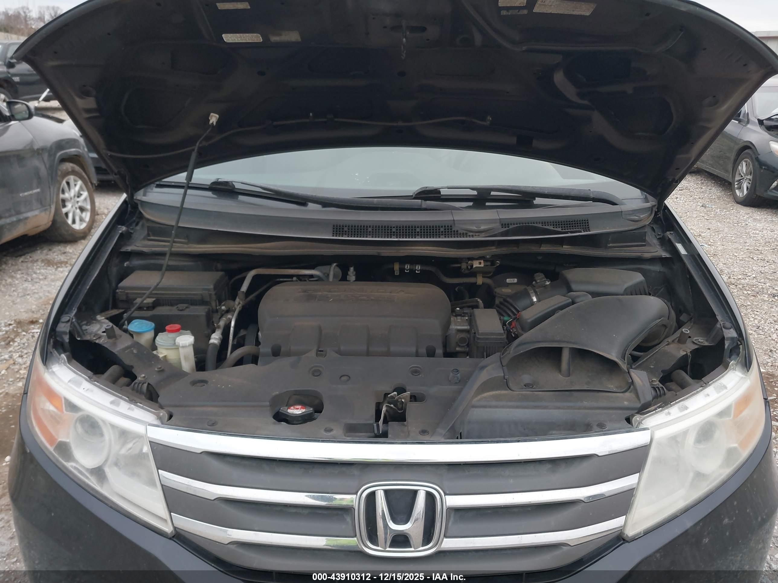 HONDA ODYSSEY image 10