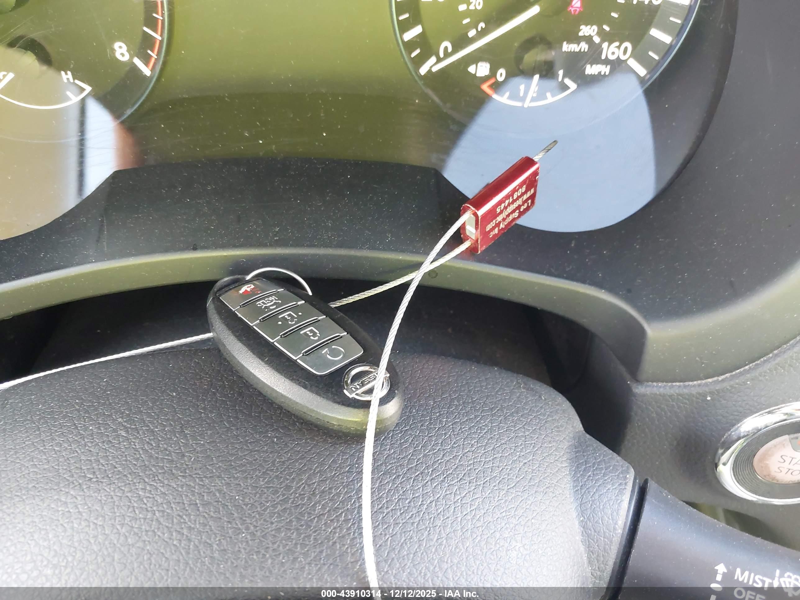 NISSAN ALTIMA image 11