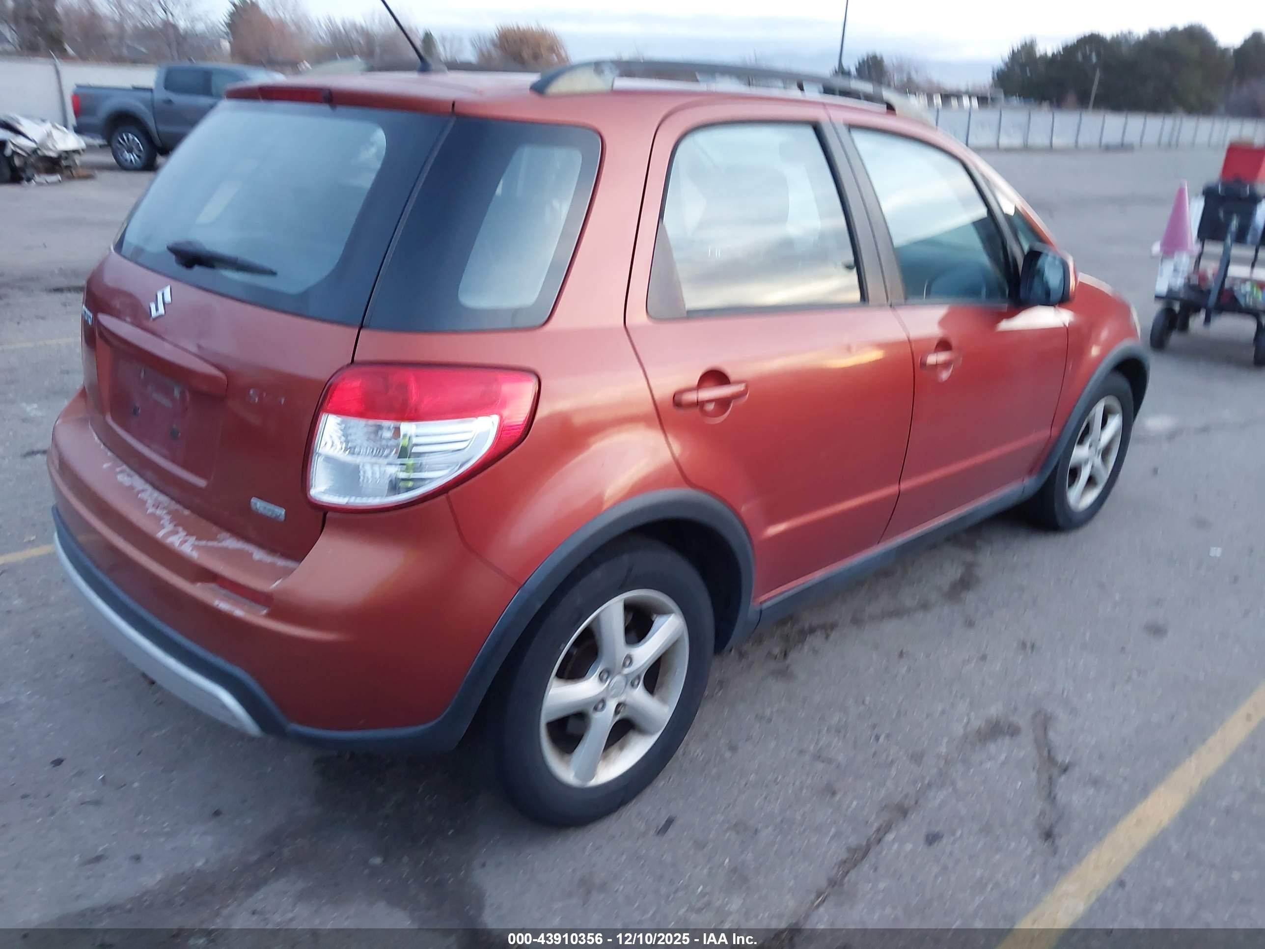SUZUKI SX4 image 4