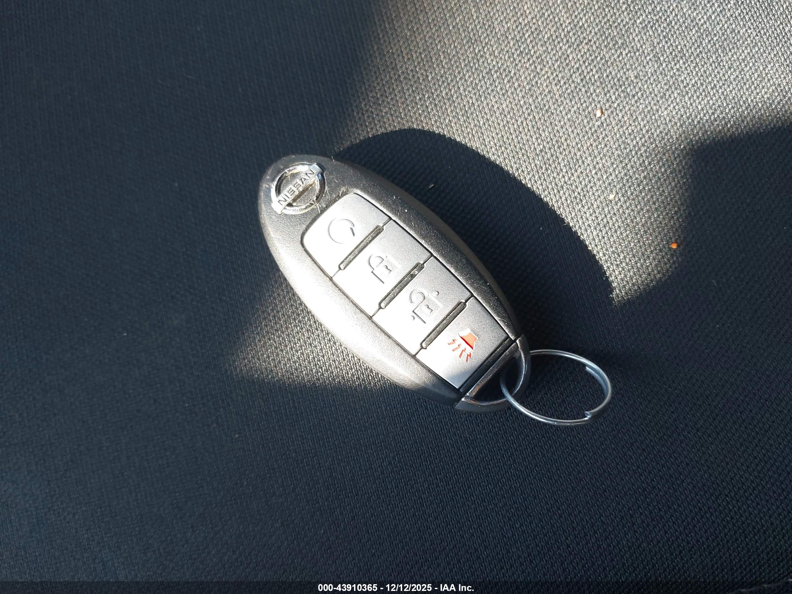 NISSAN PATHFINDER image 11