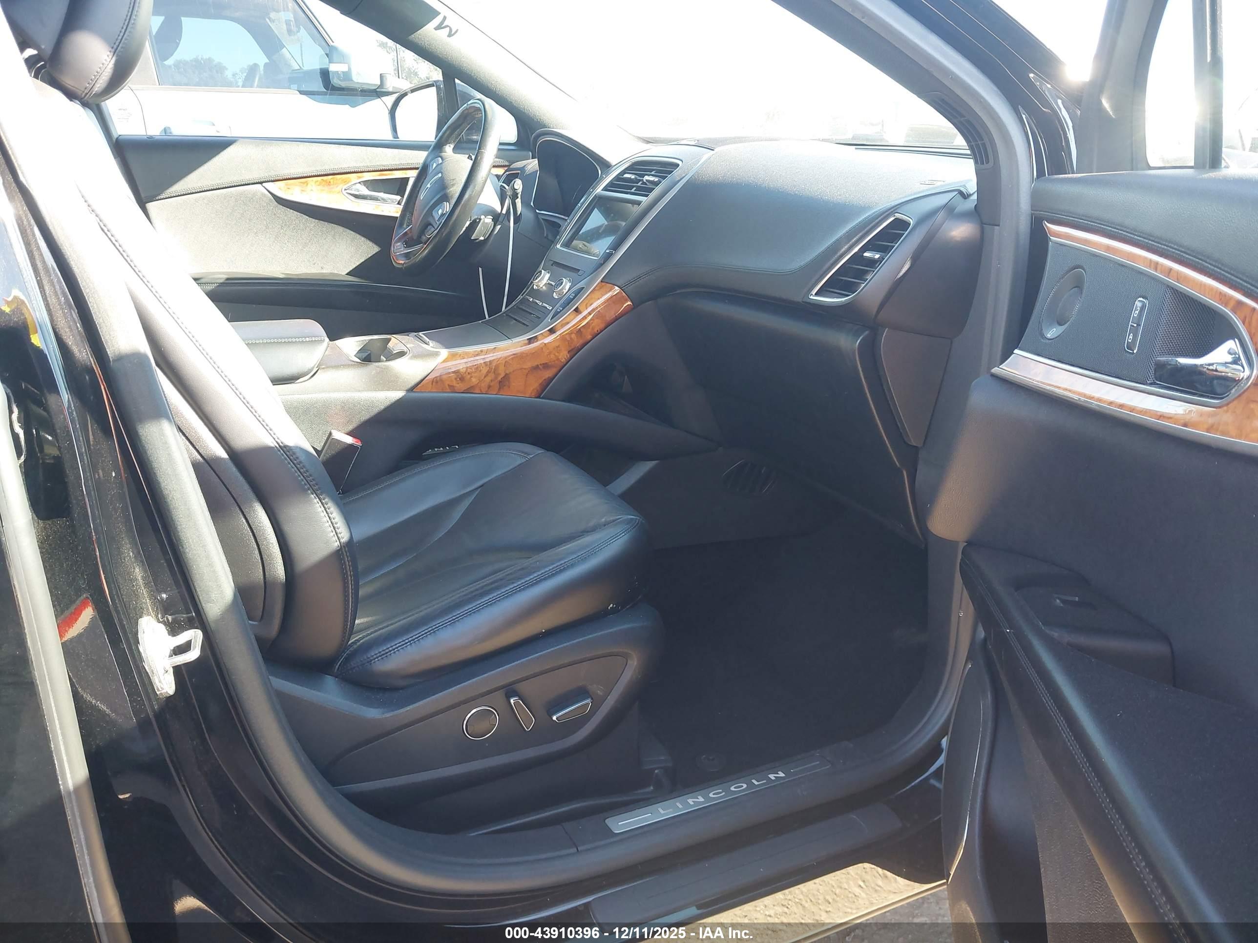 LINCOLN MKX image 5