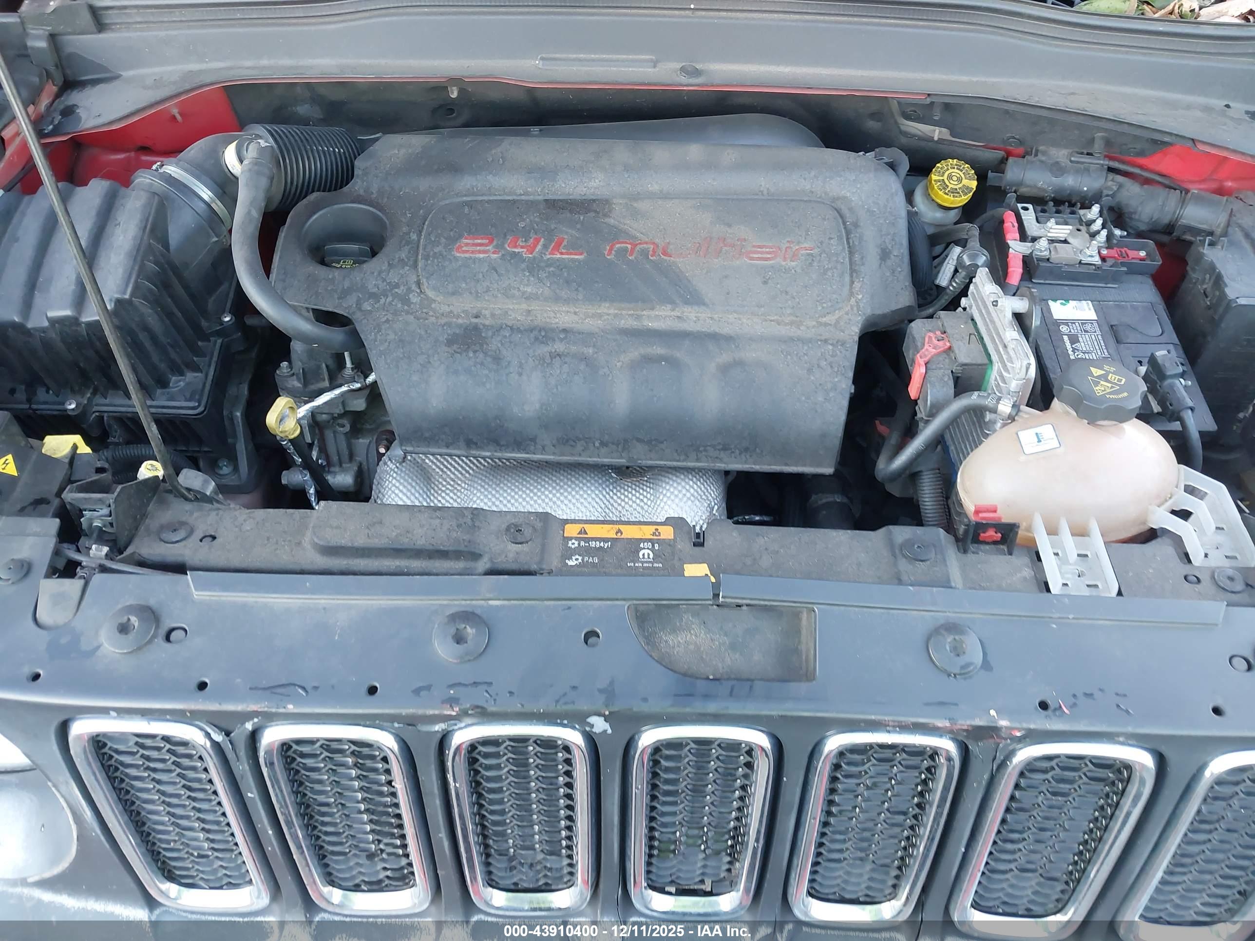 JEEP RENEGADE image 10