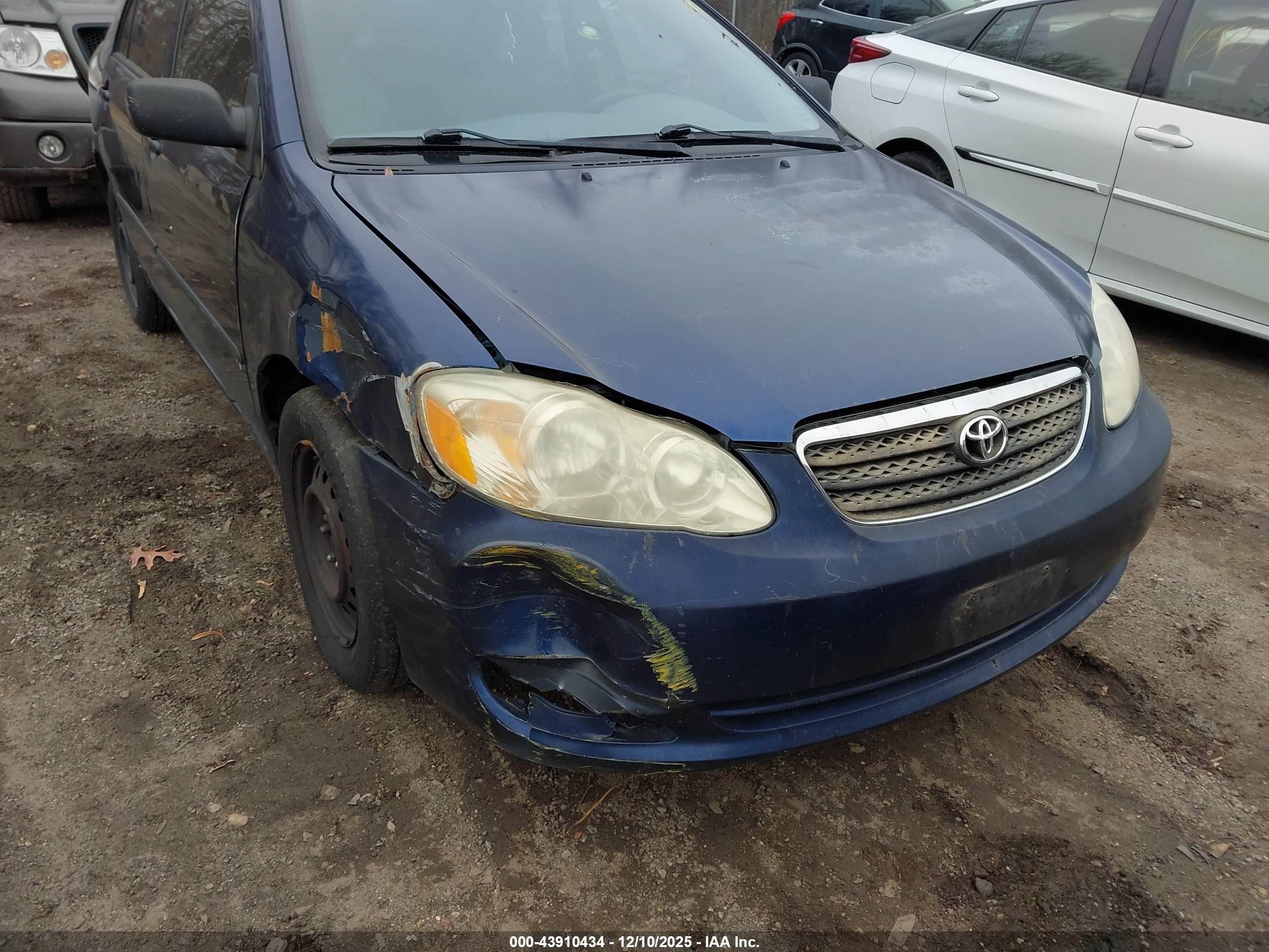 TOYOTA COROLLA image 6