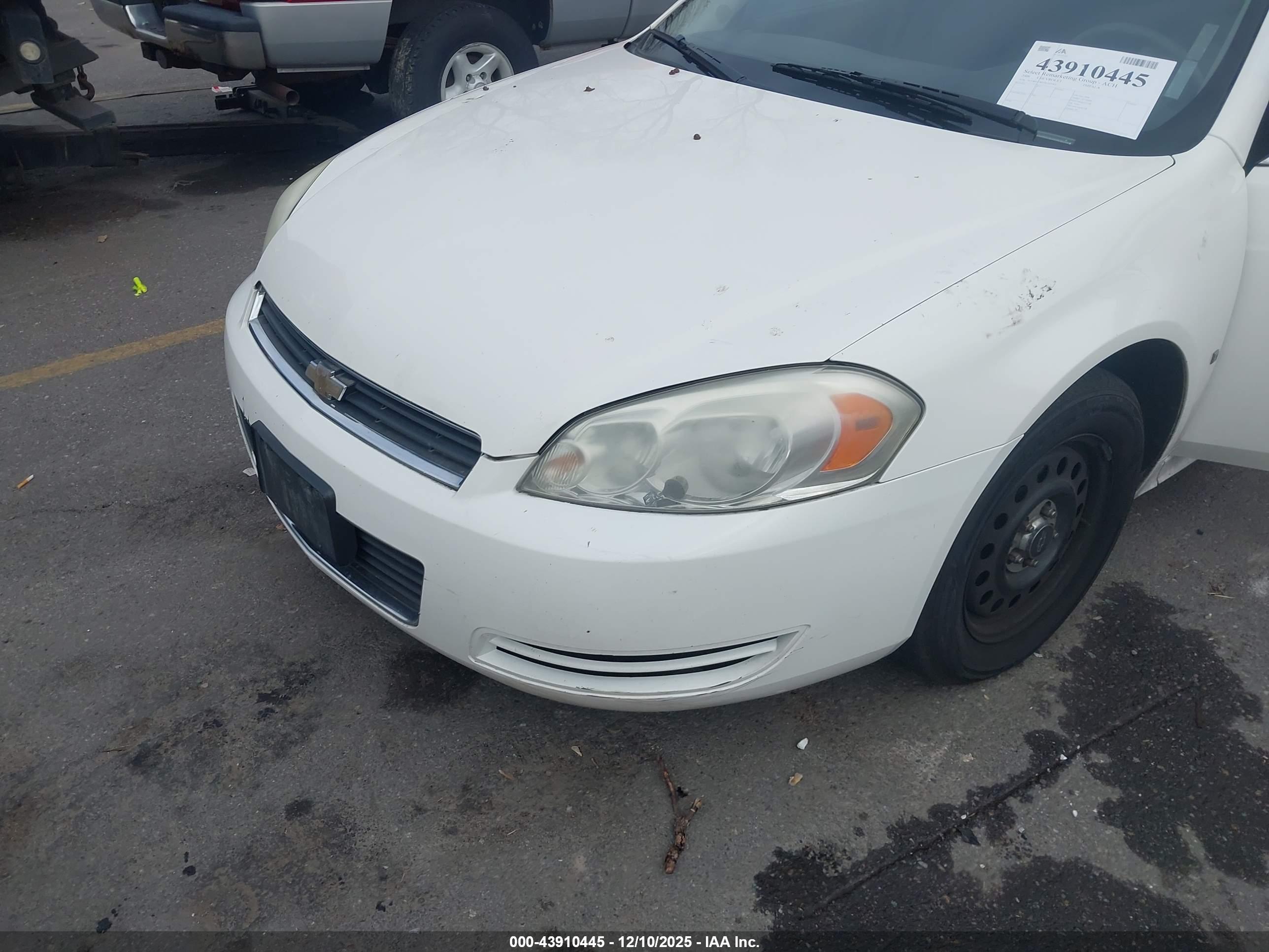 CHEVROLET IMPALA image 6