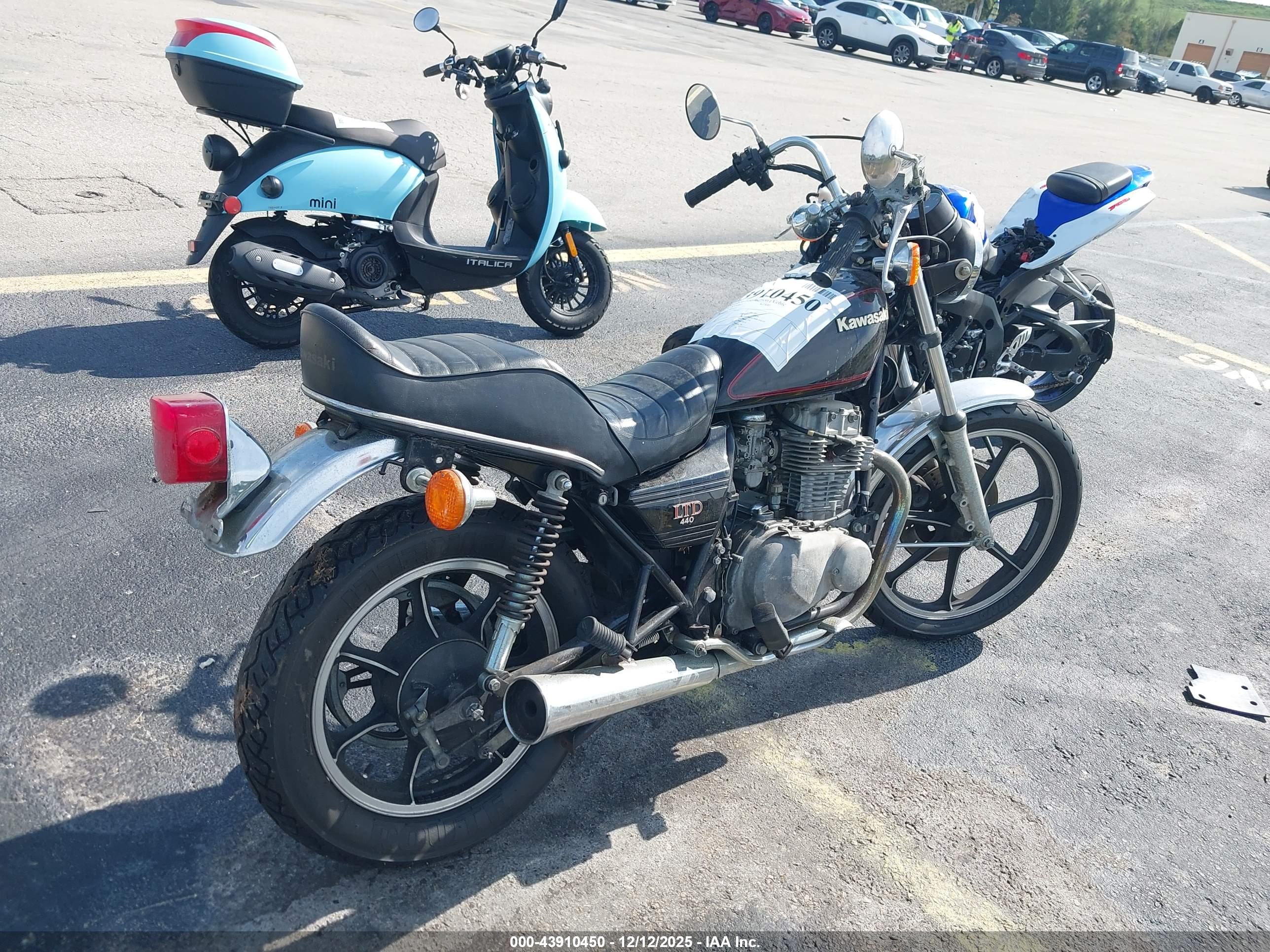 KAWASAKI KZ440 image 4