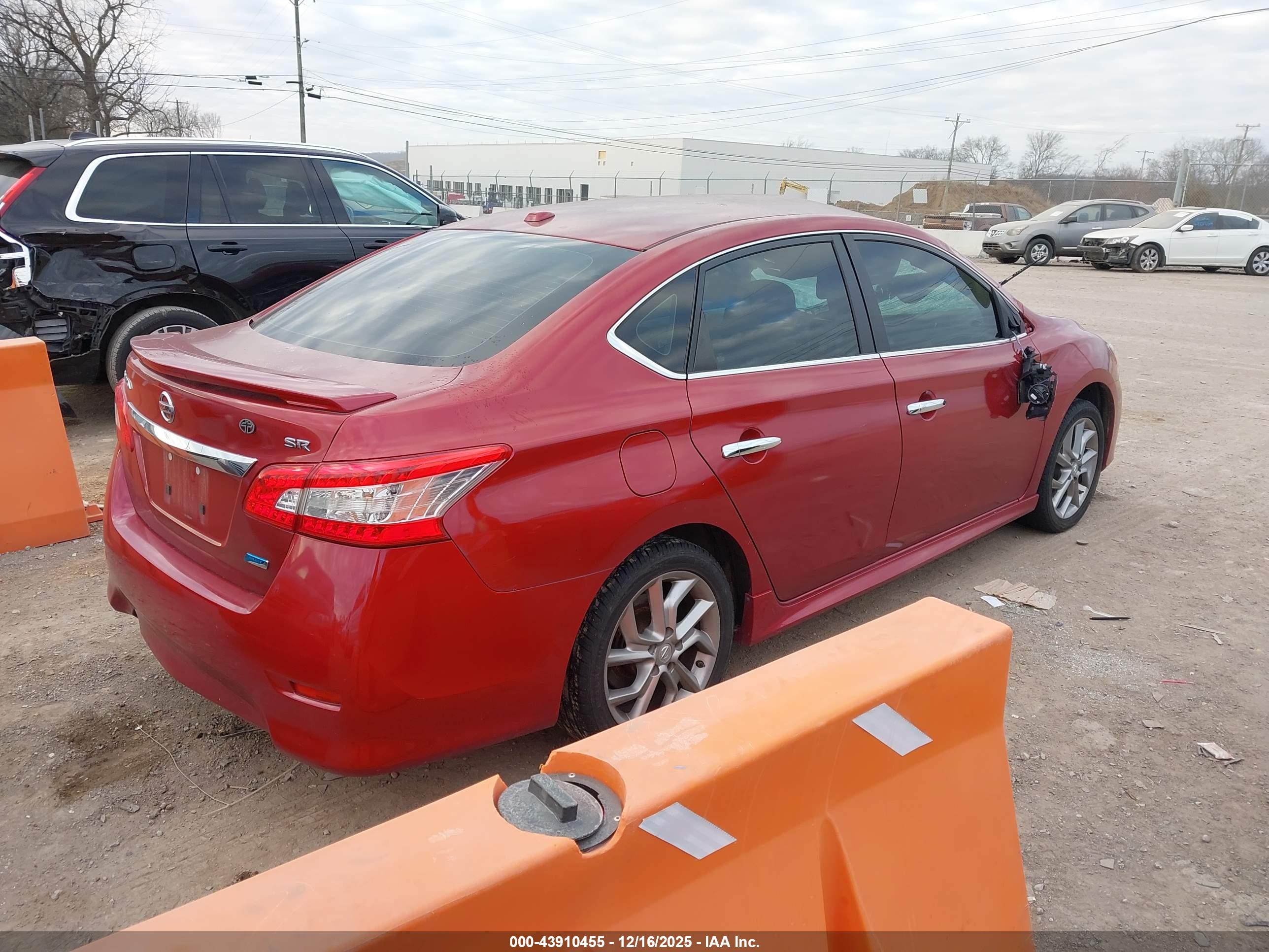 NISSAN SENTRA image 4