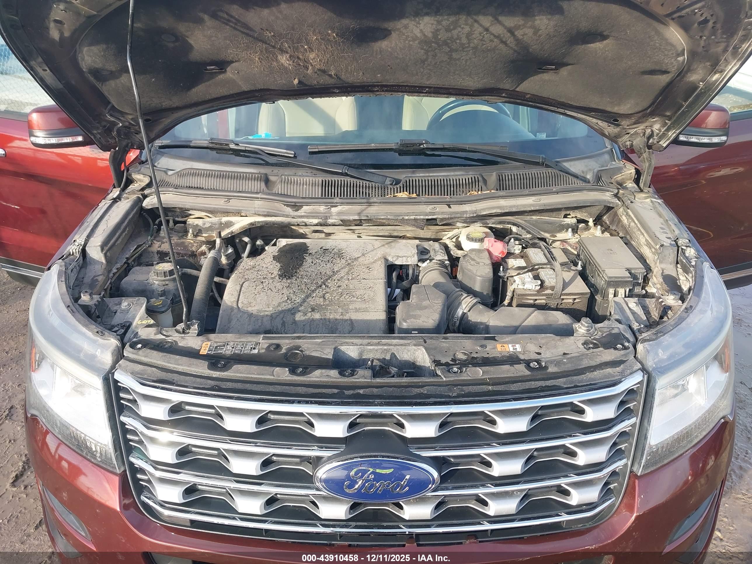 FORD EXPLORER image 10
