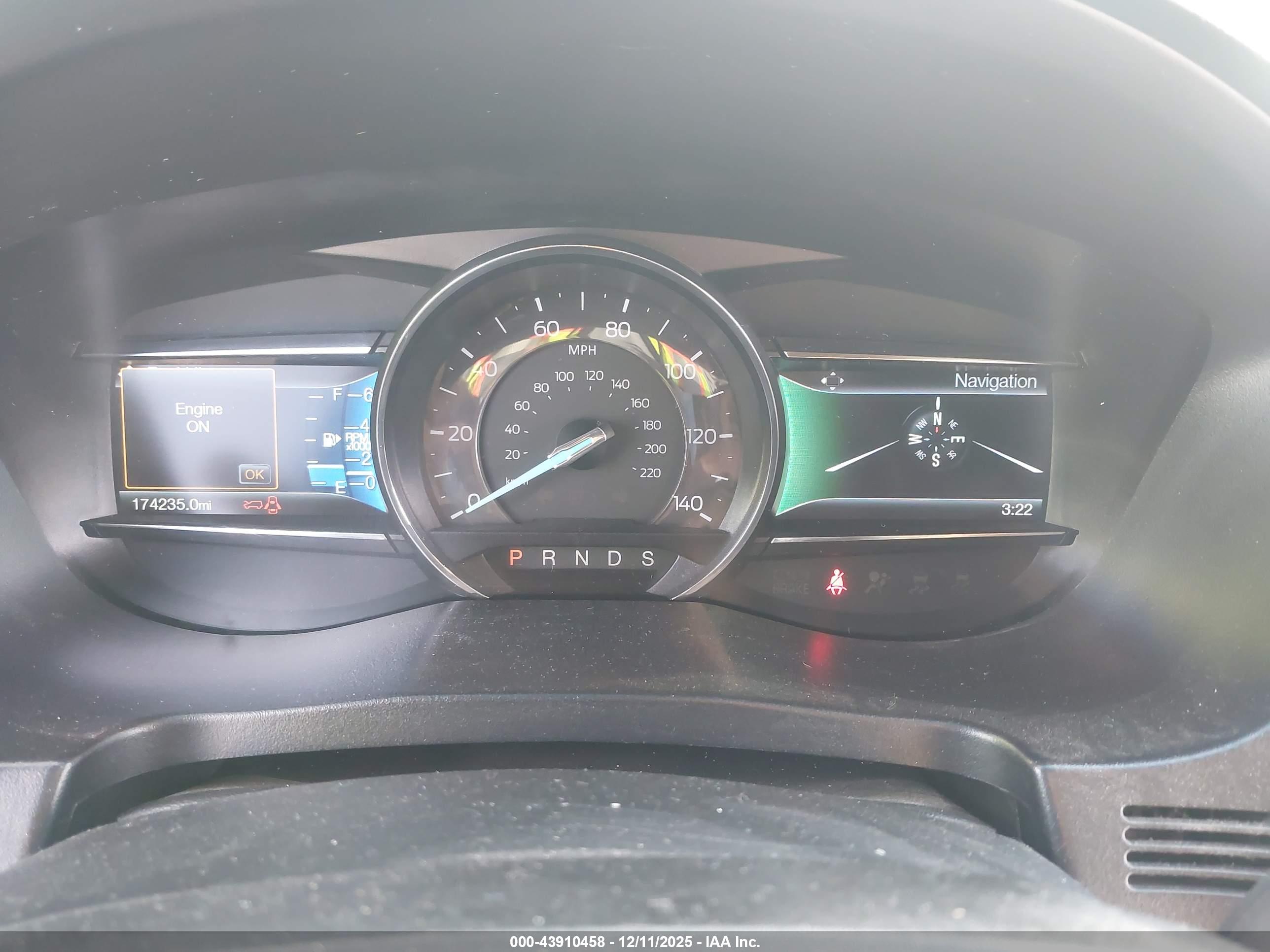 FORD EXPLORER image 7
