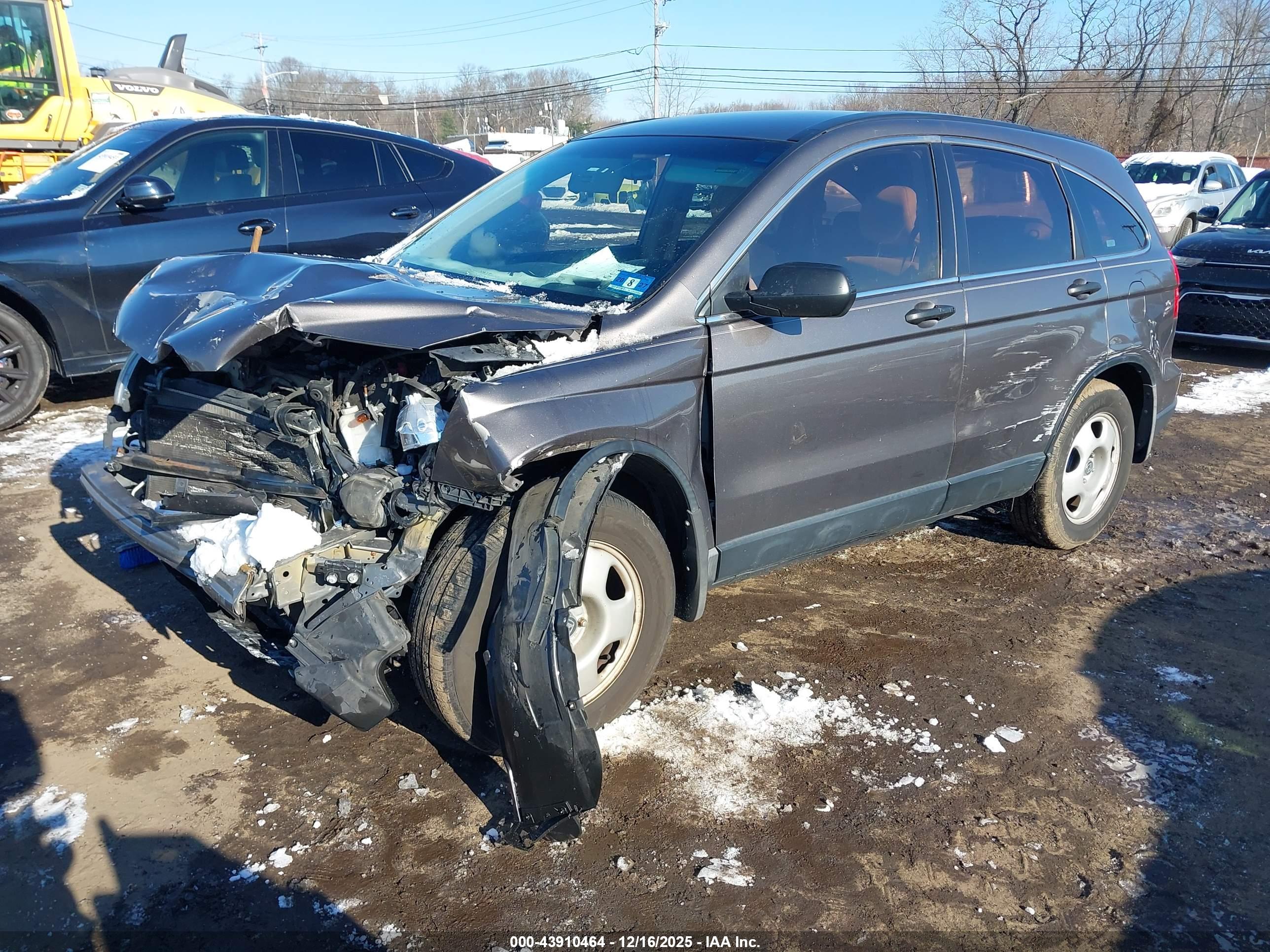 HONDA CR-V image 2