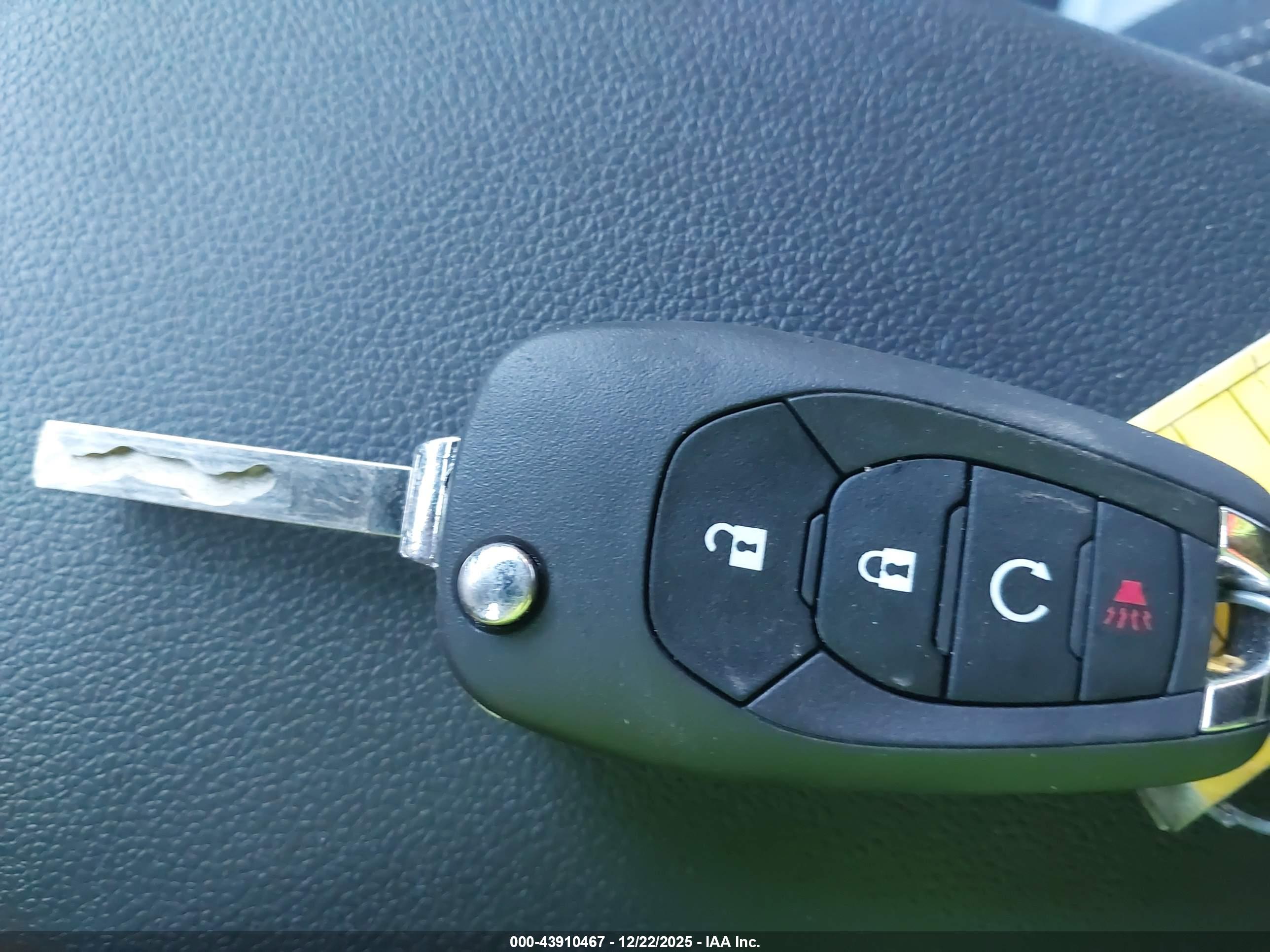 CHEVROLET TRAX image 11