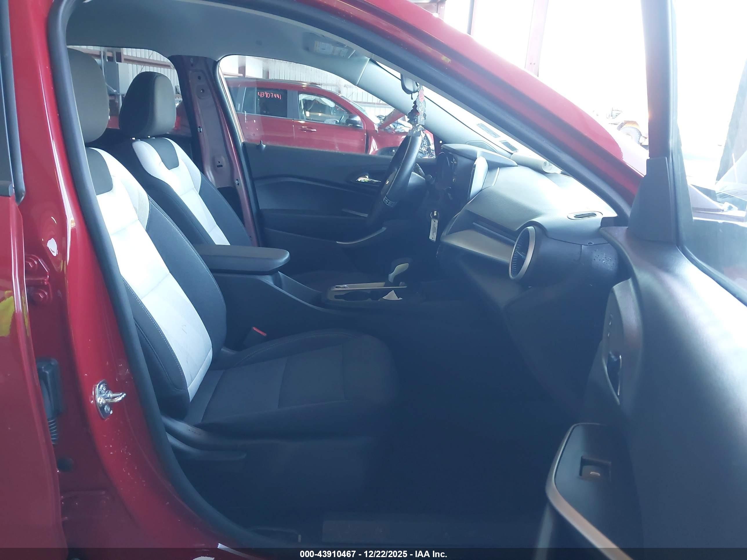CHEVROLET TRAX image 5
