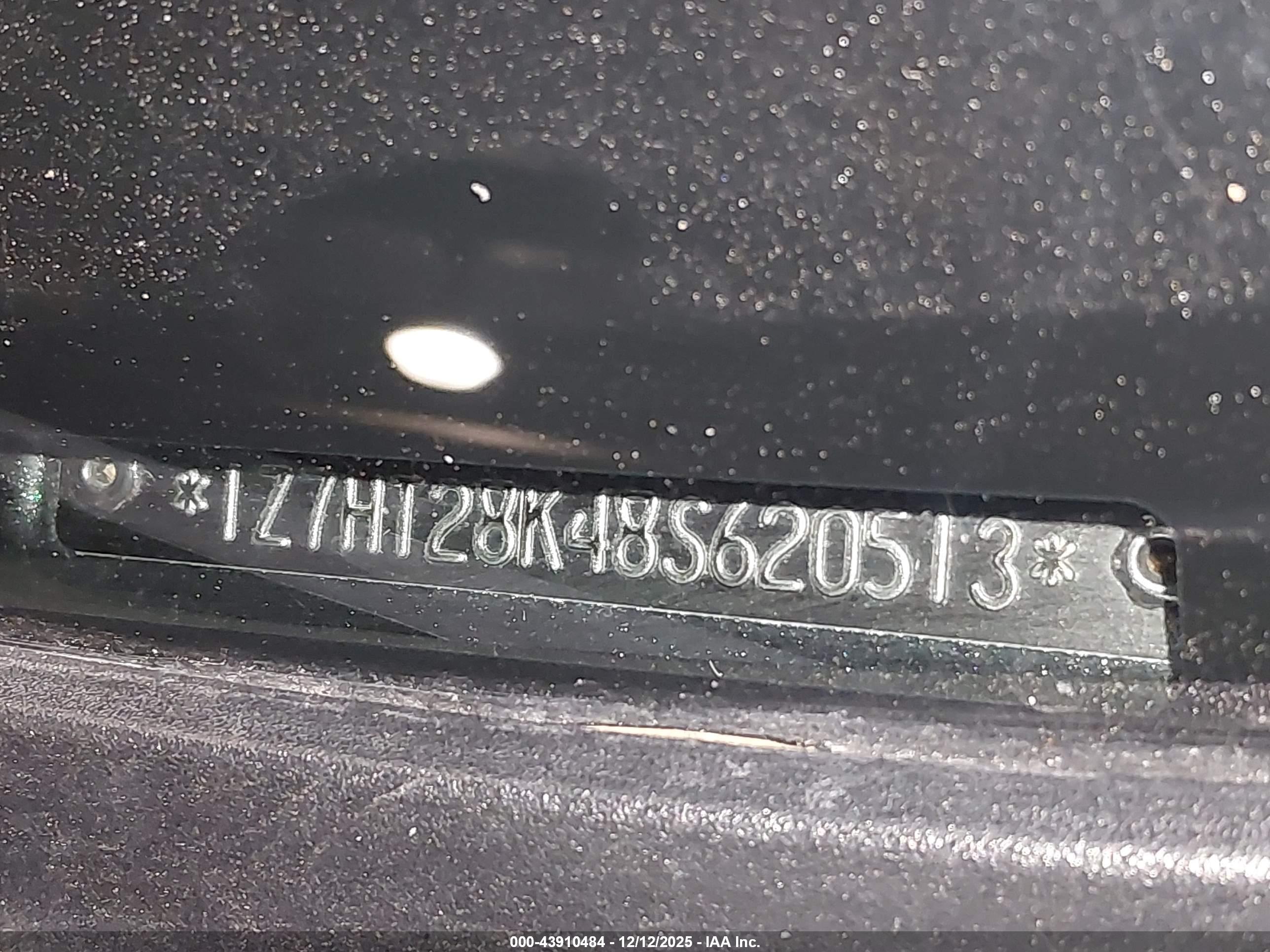 MITSUBISHI RAIDER image 9