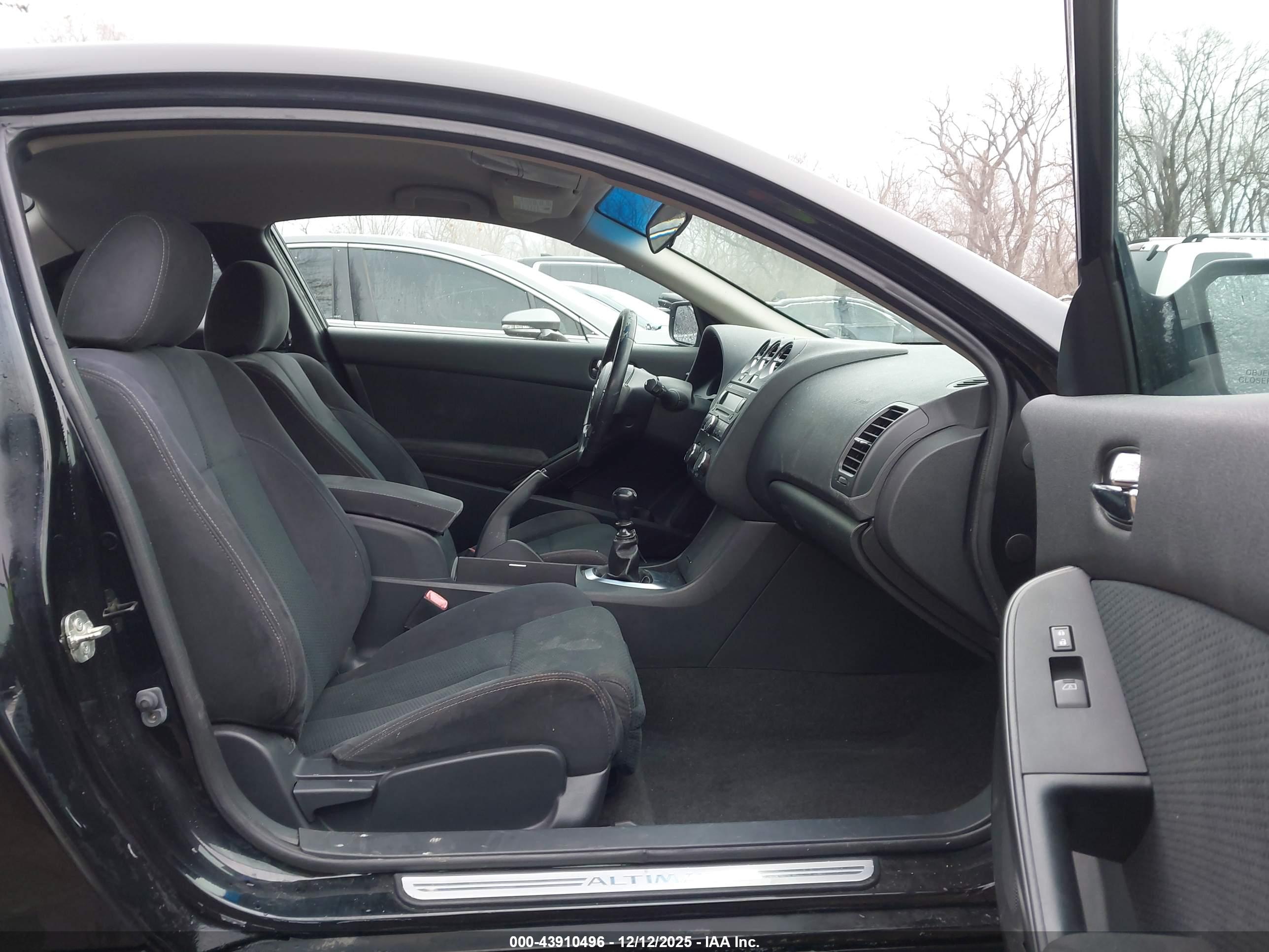 NISSAN ALTIMA image 5