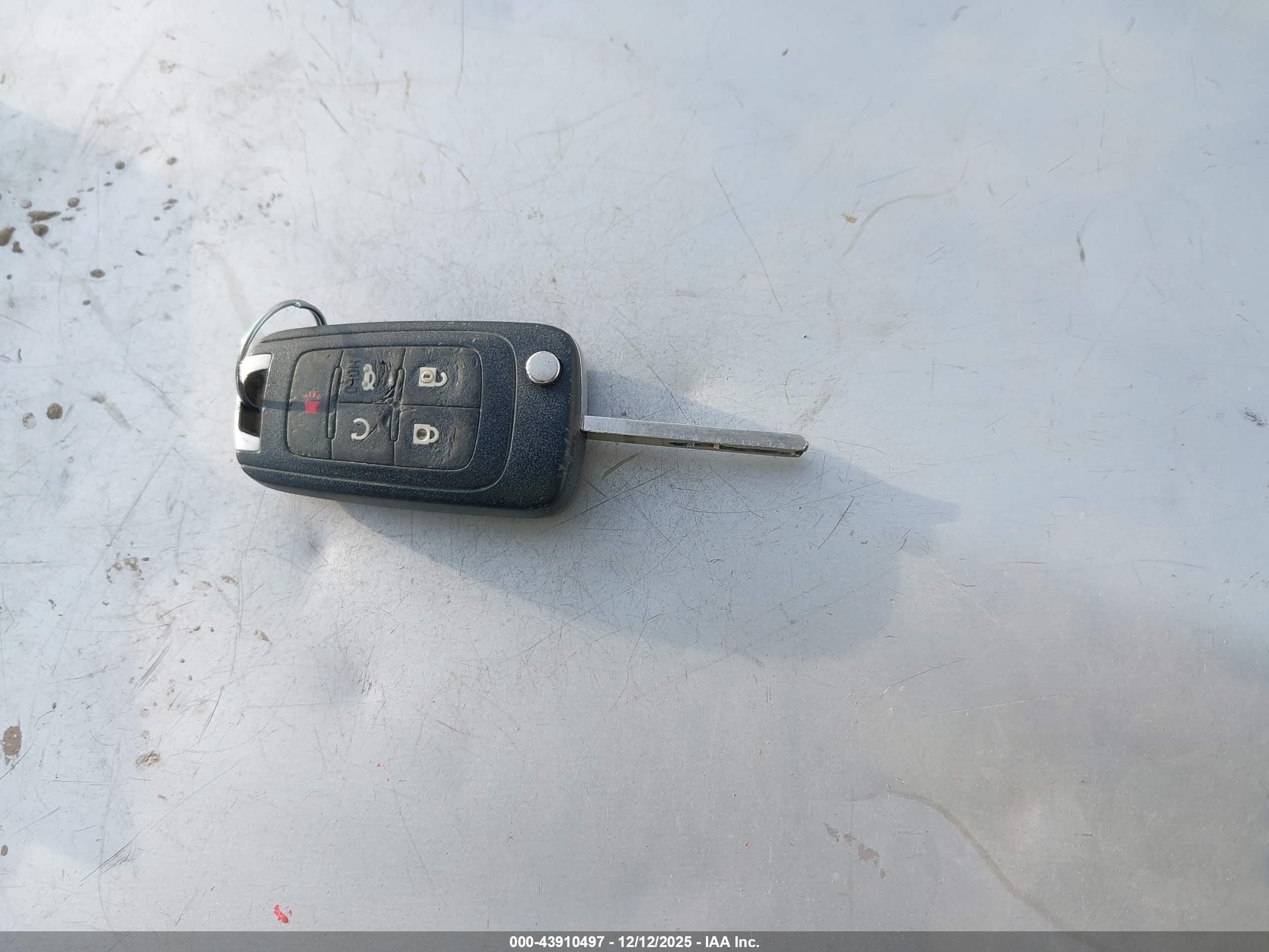 CHEVROLET EQUINOX image 11