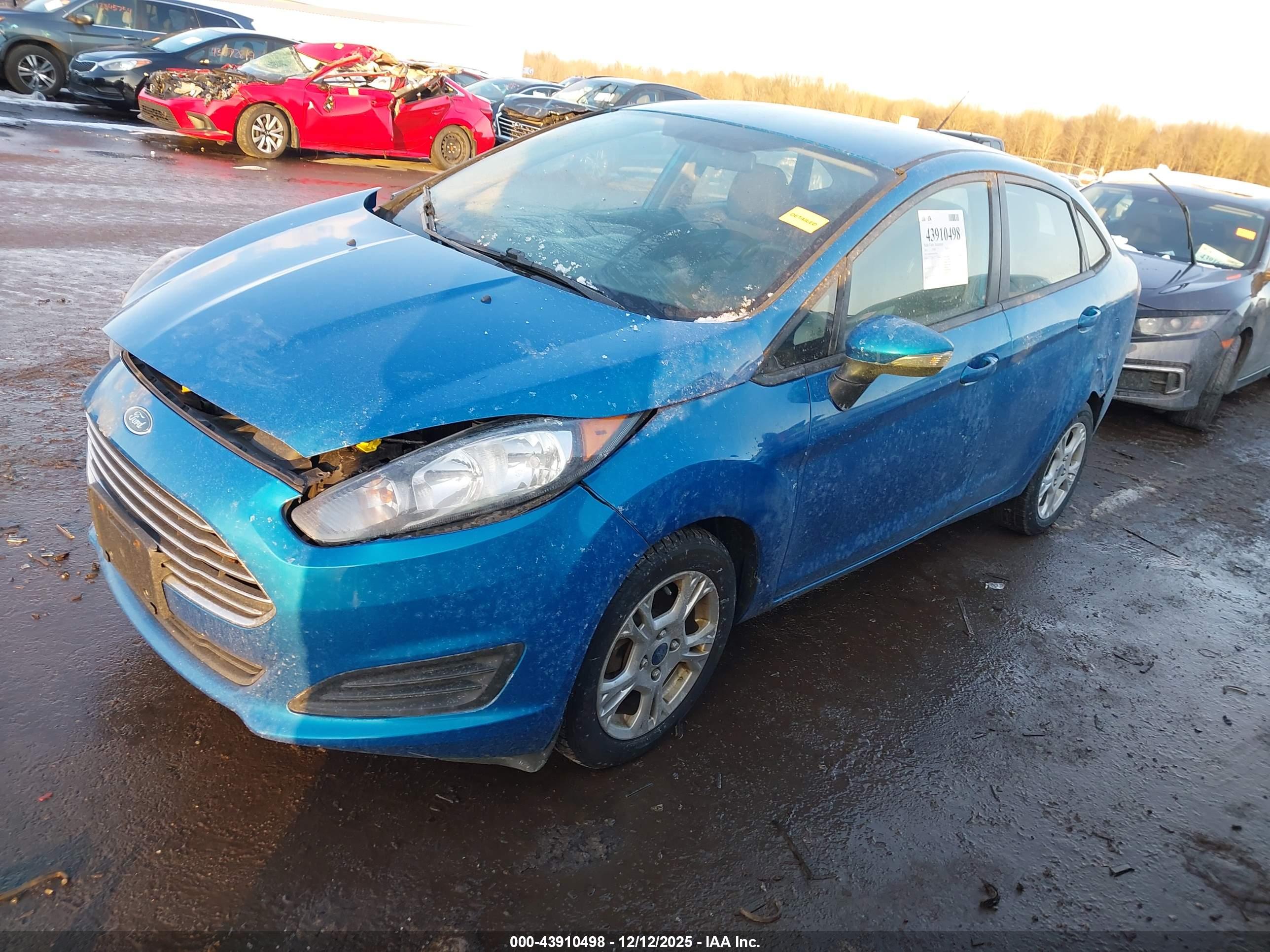 FORD FIESTA image 2