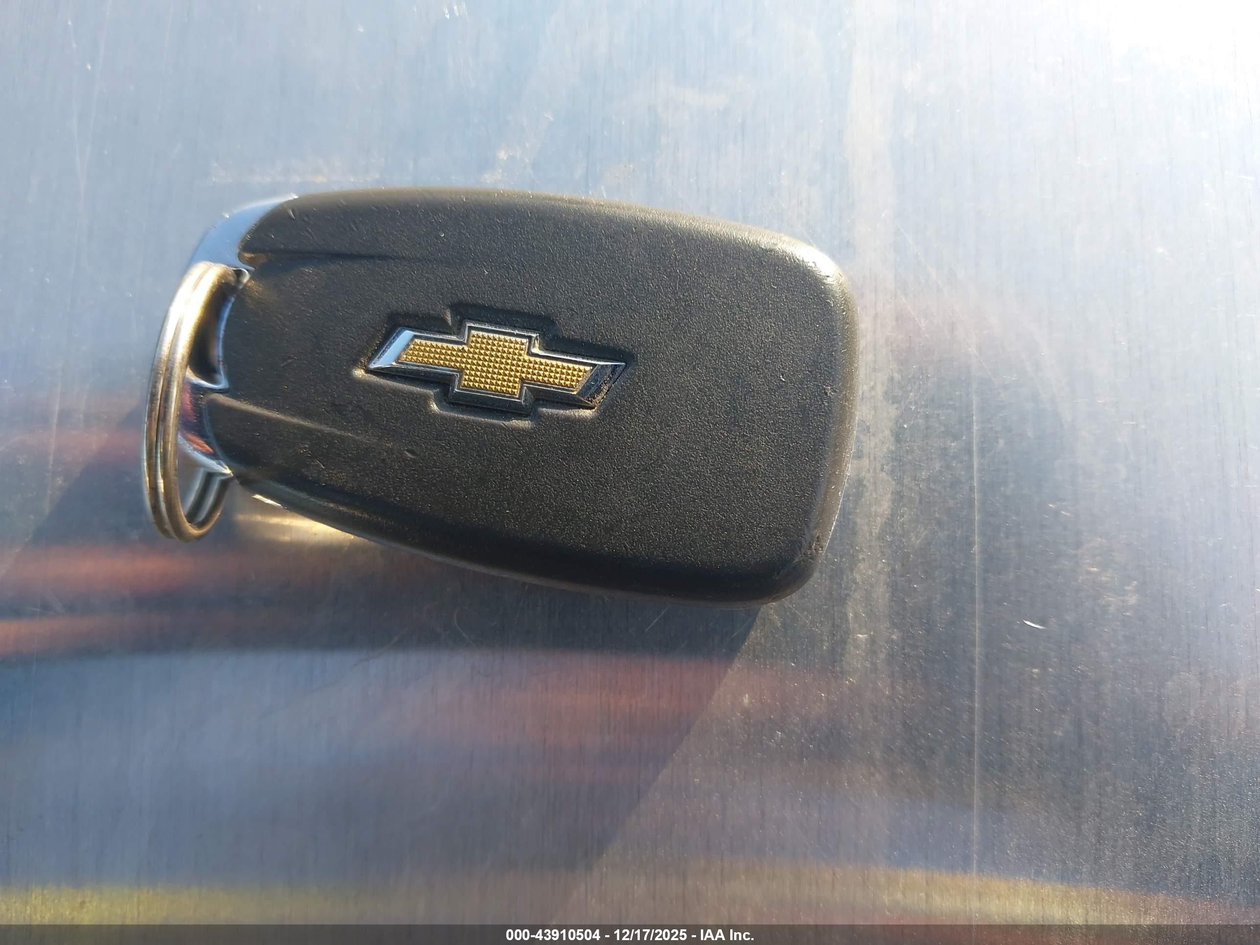 CHEVROLET EQUINOX image 11