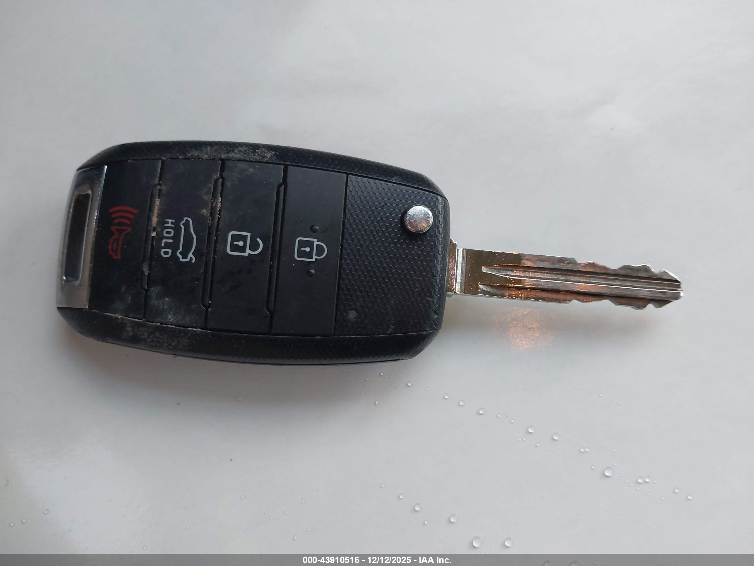 KIA FORTE image 11