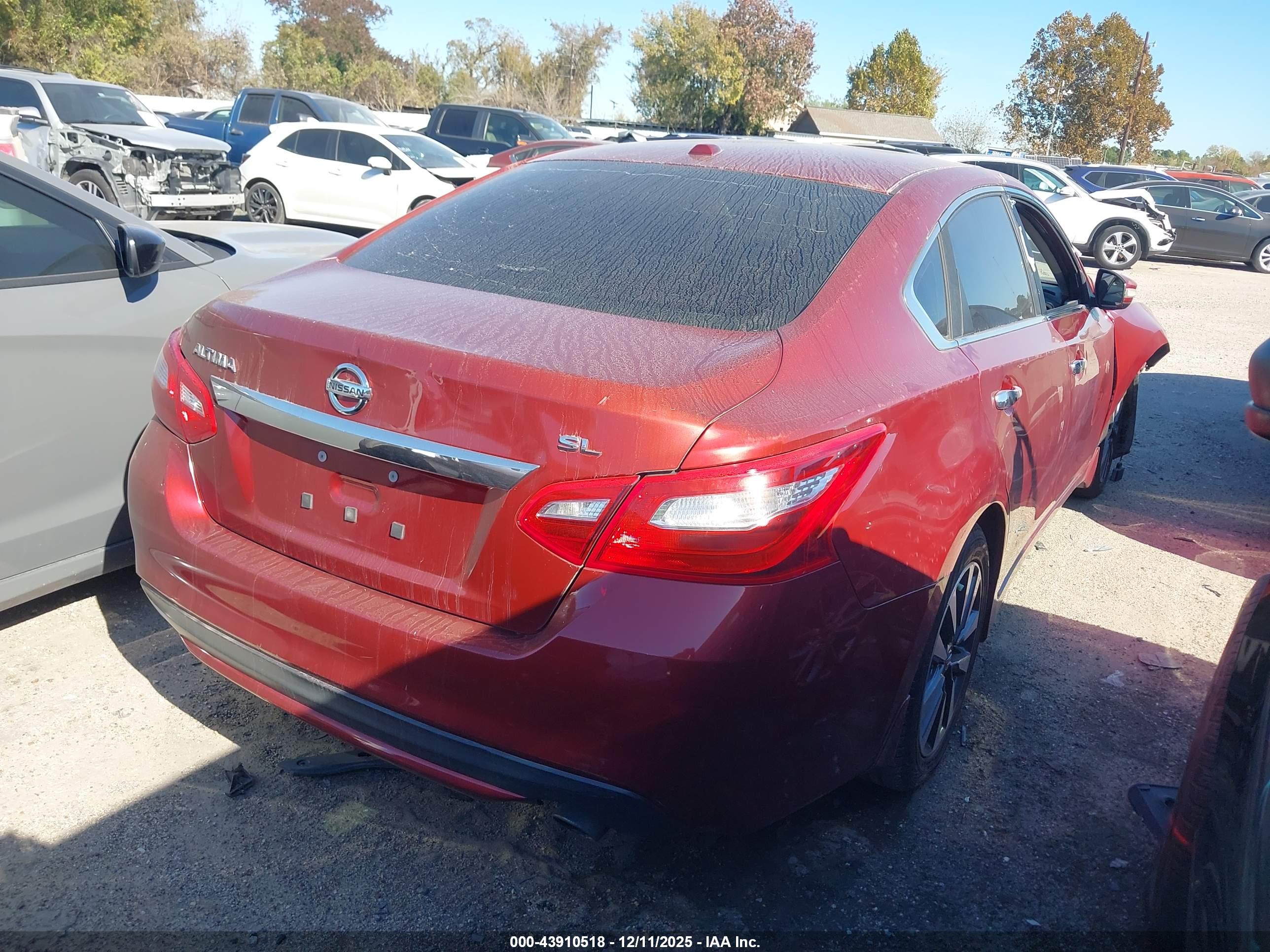NISSAN ALTIMA image 4