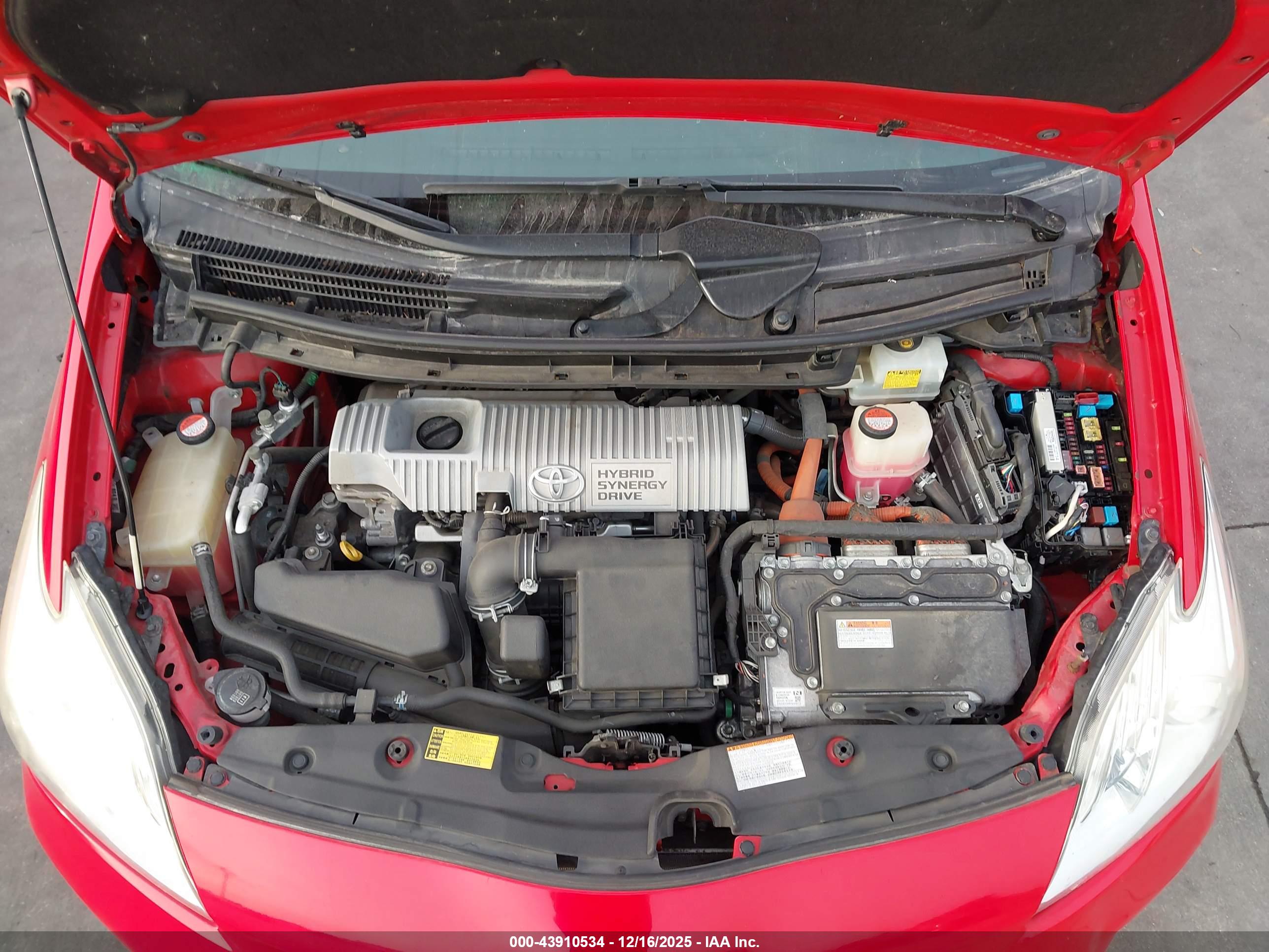 TOYOTA PRIUS image 10