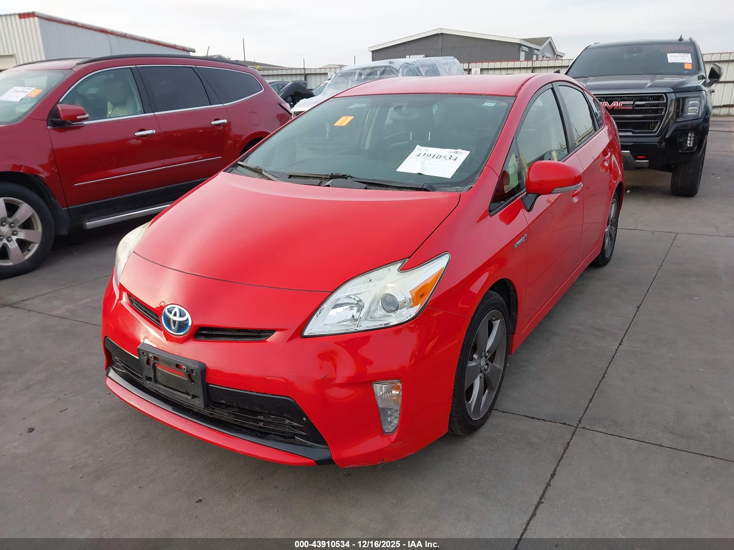 TOYOTA PRIUS image 2