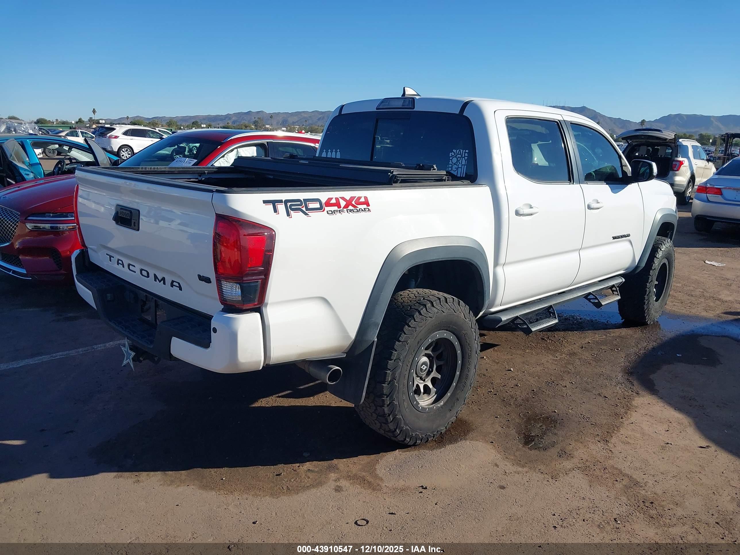TOYOTA TACOMA image 4