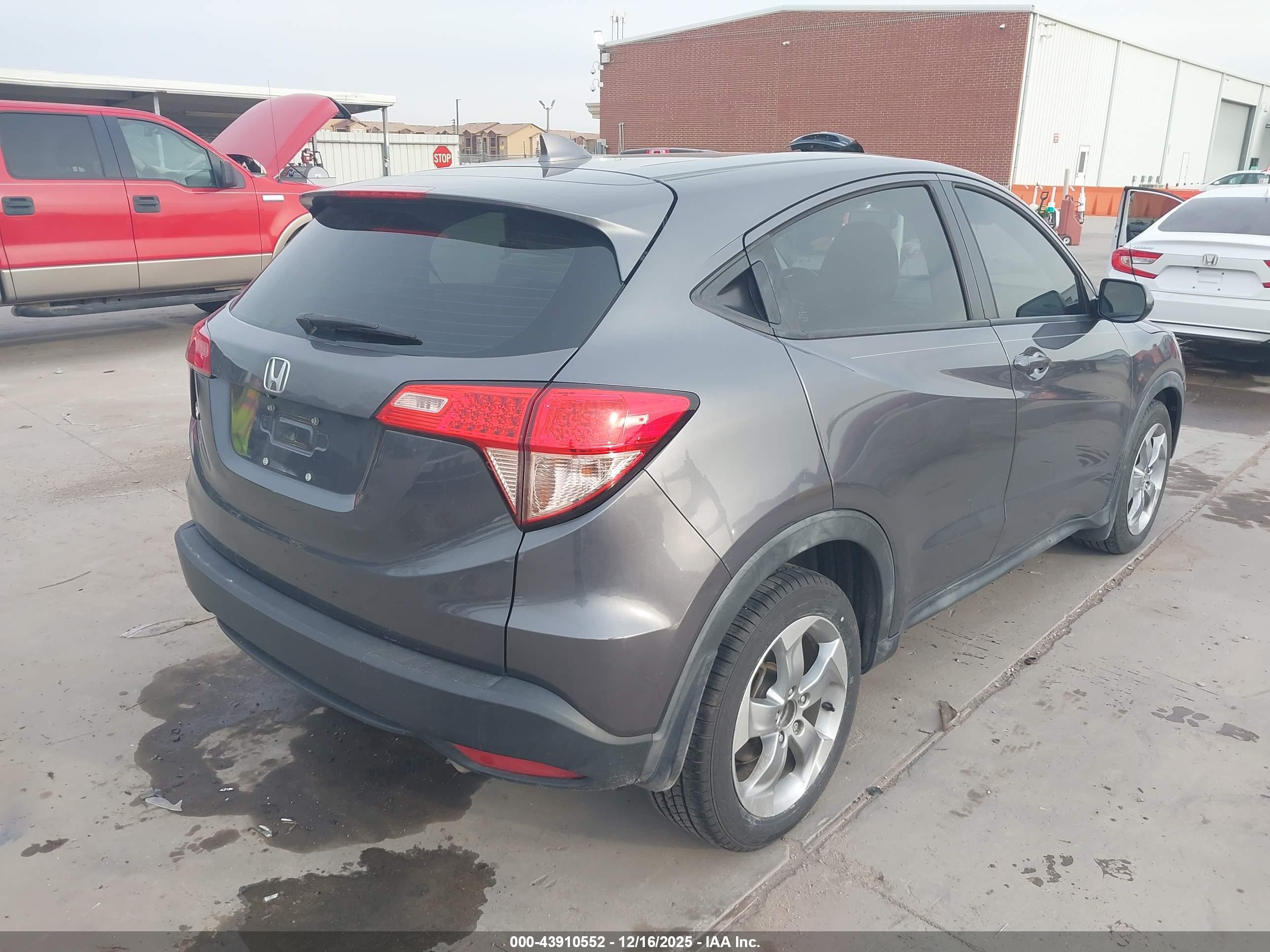 HONDA HR-V image 4