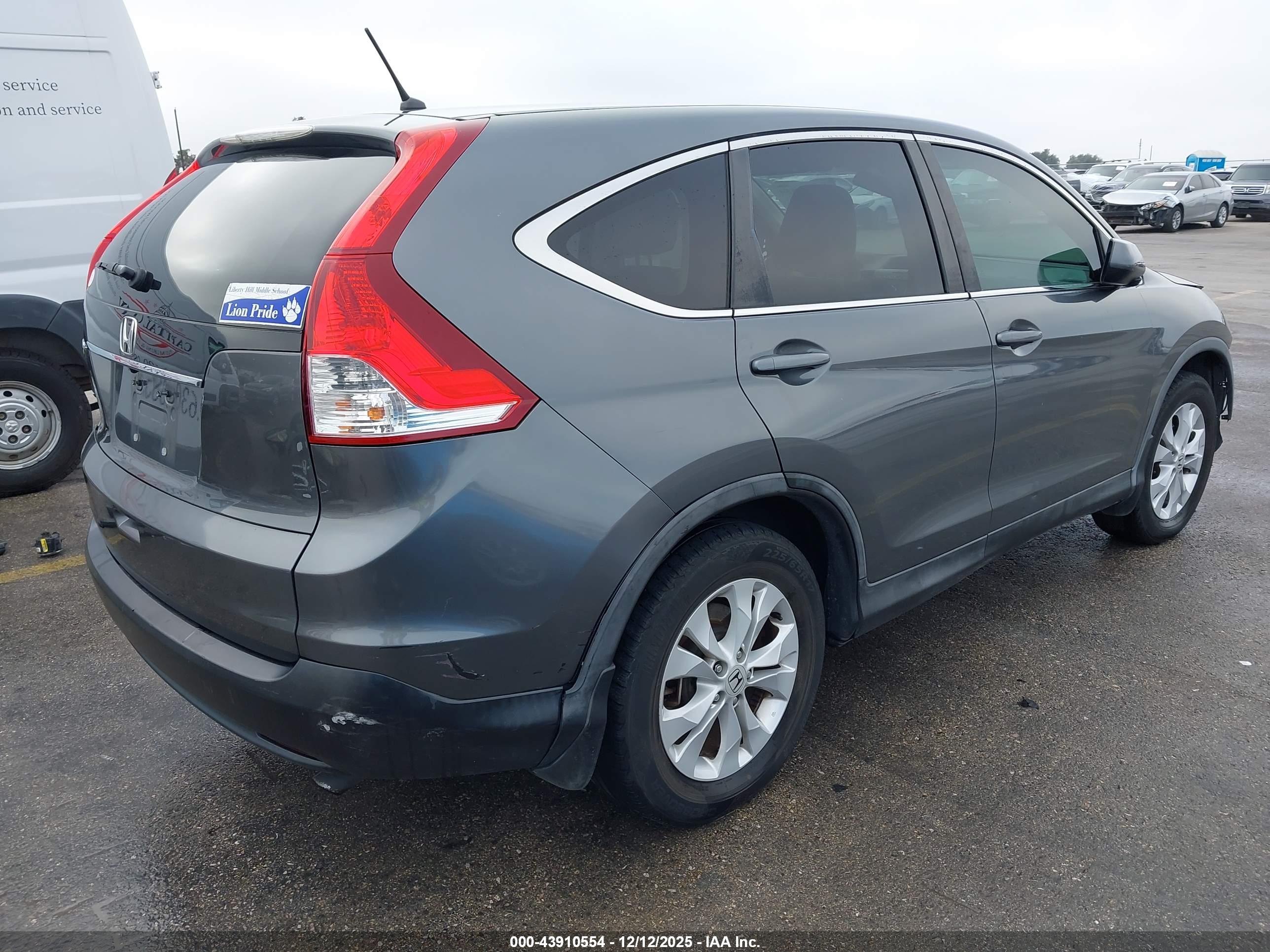 HONDA CR-V image 4