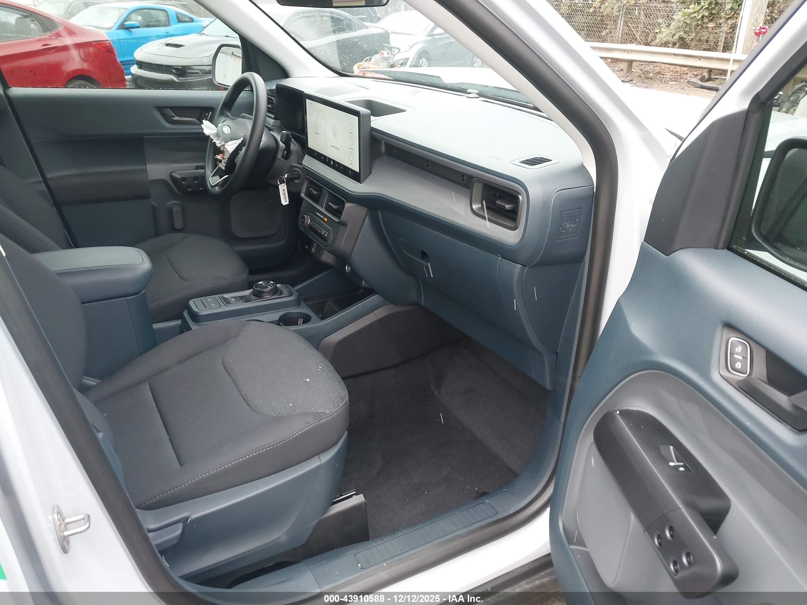 FORD MAVERICK image 5