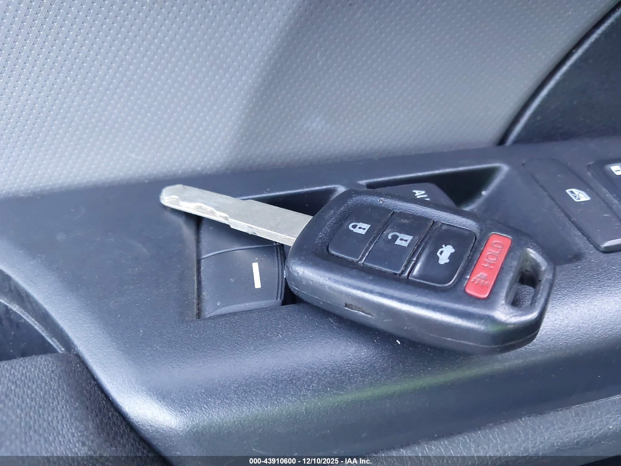 HONDA CIVIC image 11