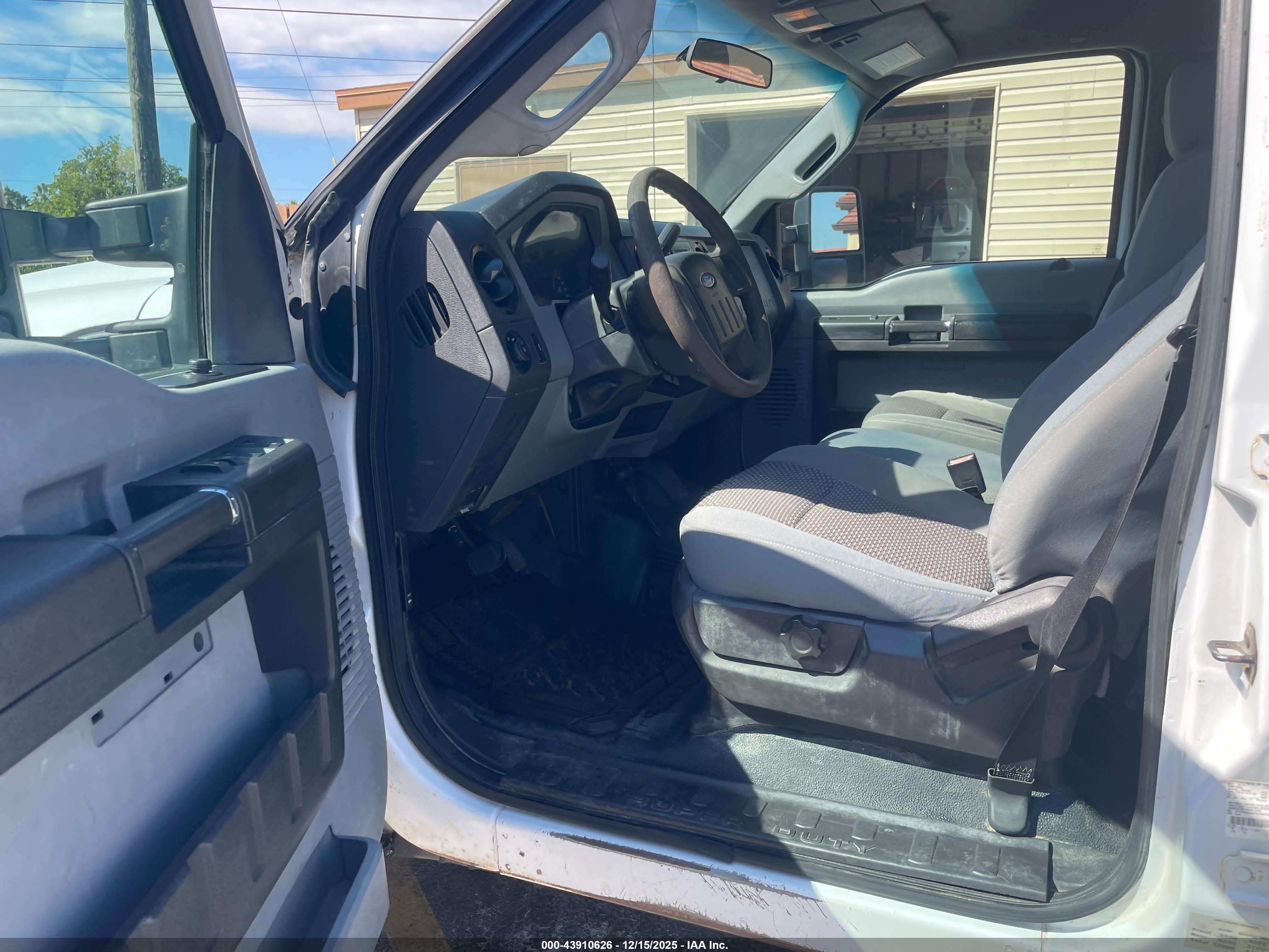 FORD F-350 image 5