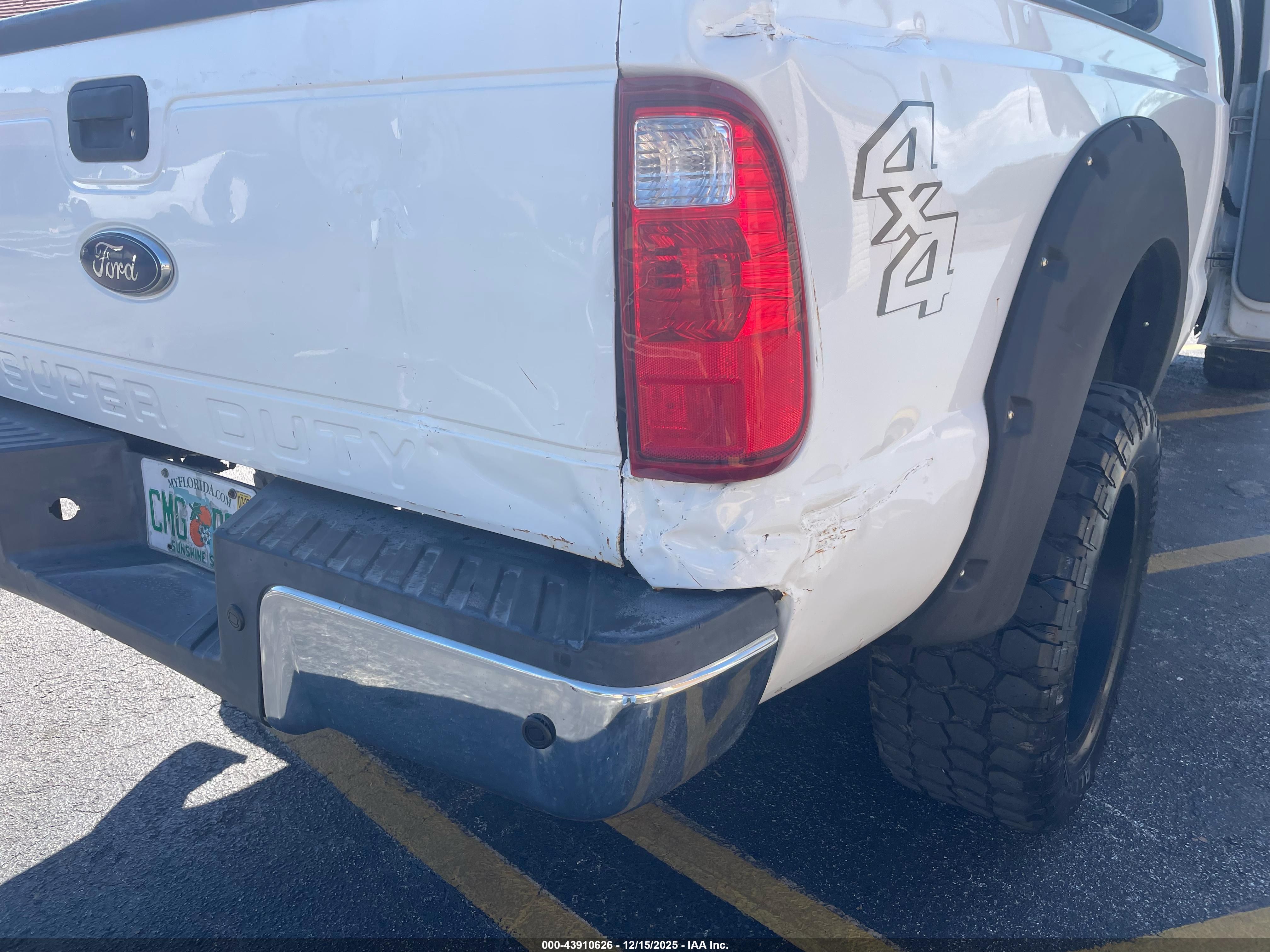 FORD F-350 image 6