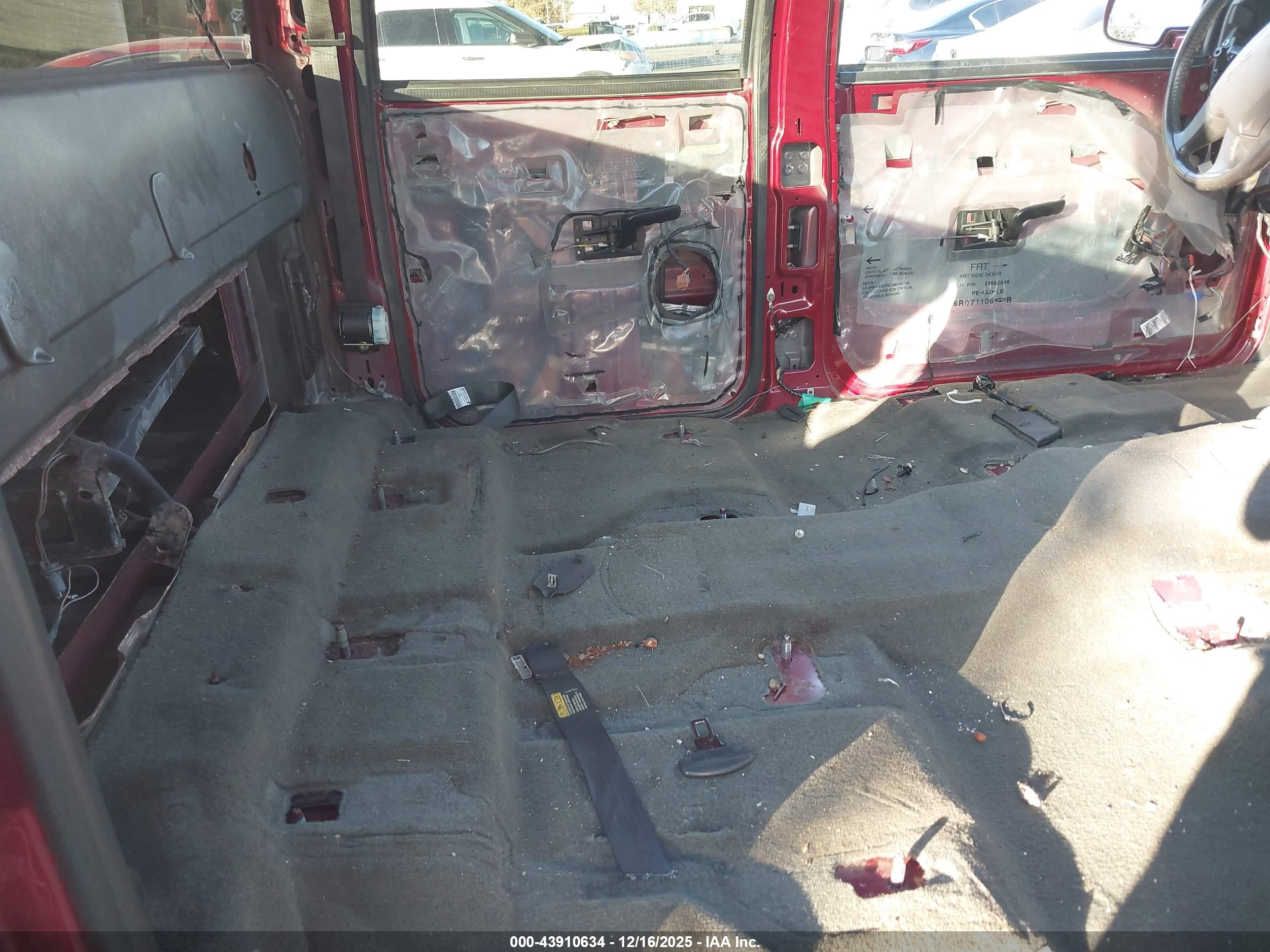 GMC SIERRA image 8