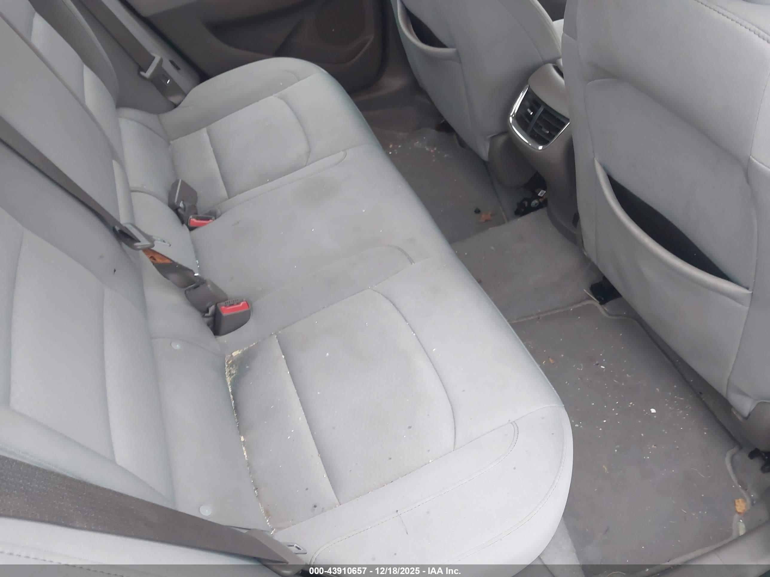 CHEVROLET MALIBU image 8