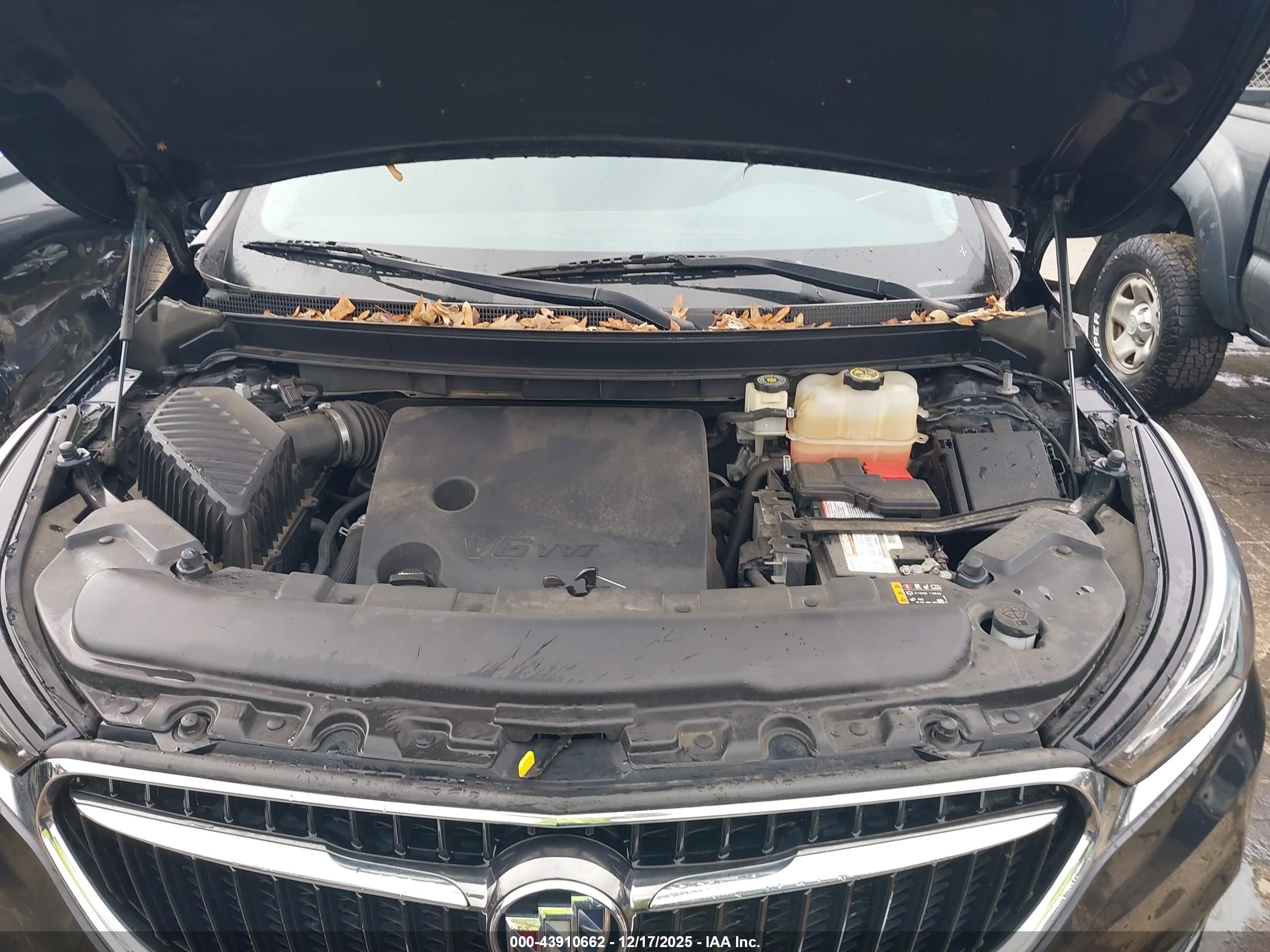 BUICK ENCLAVE image 10
